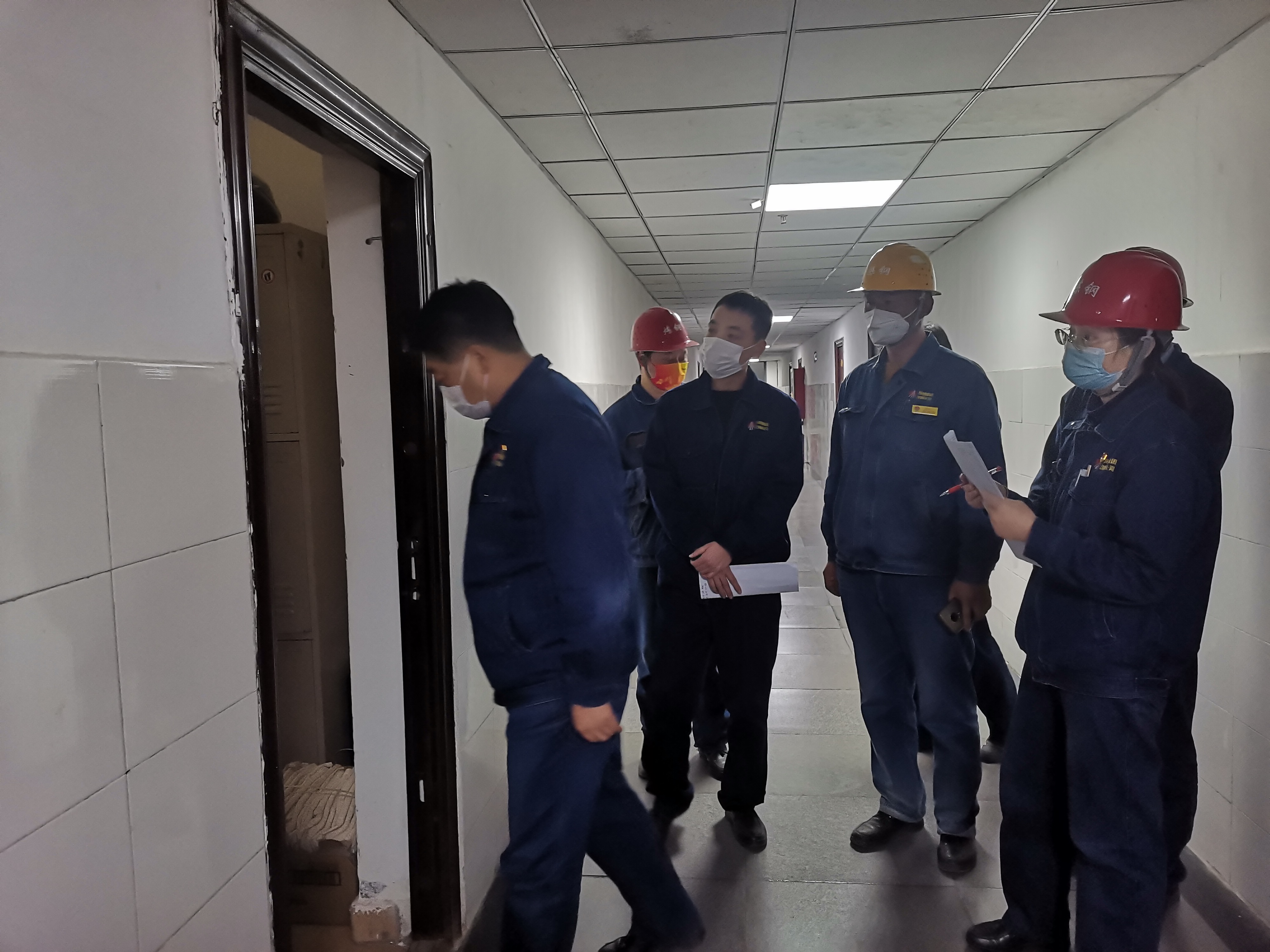 “三步走”心连心,关爱职工解烦忧 “三步走”心连心,关爱职工解烦忧