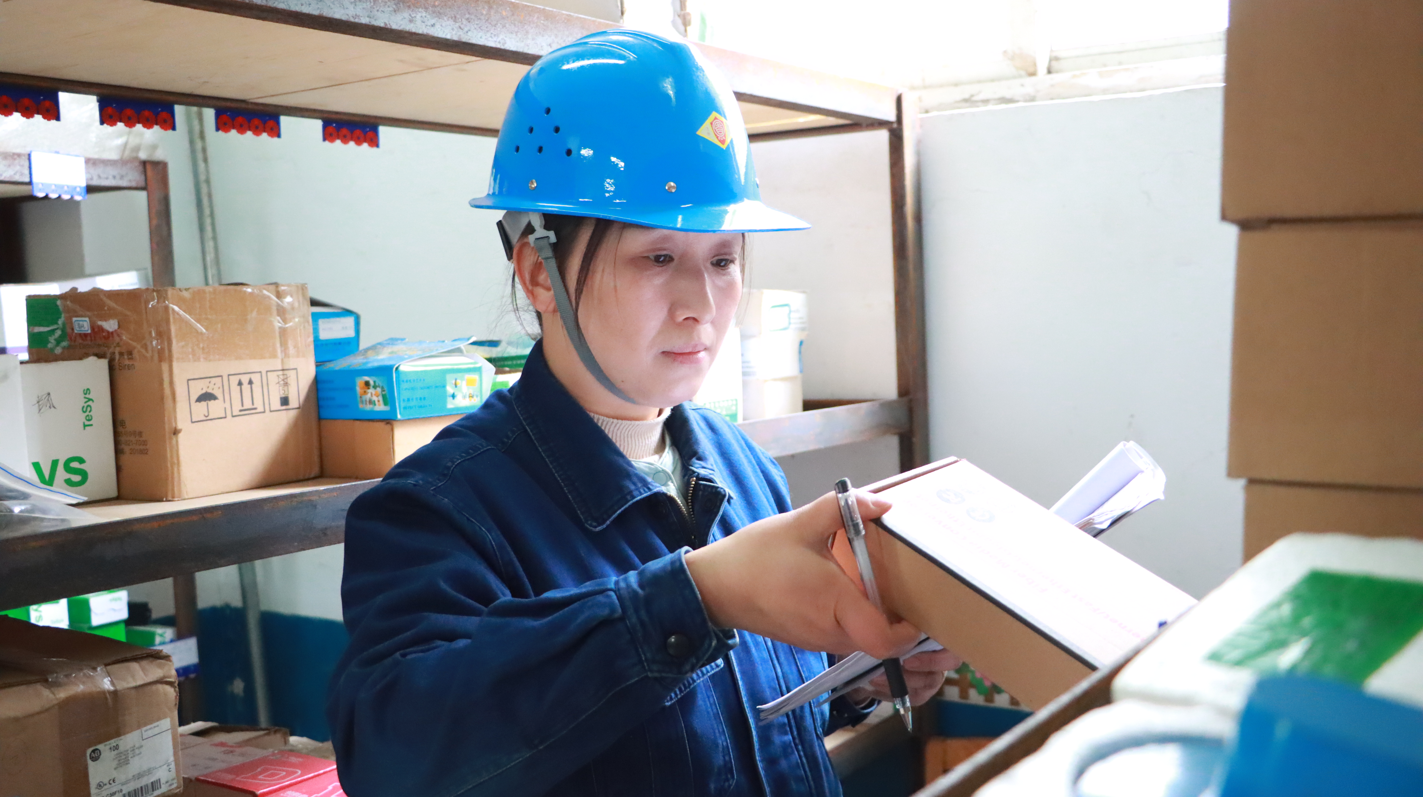 钢城一线绽放“她”力量 钢城一线绽放“她”力量