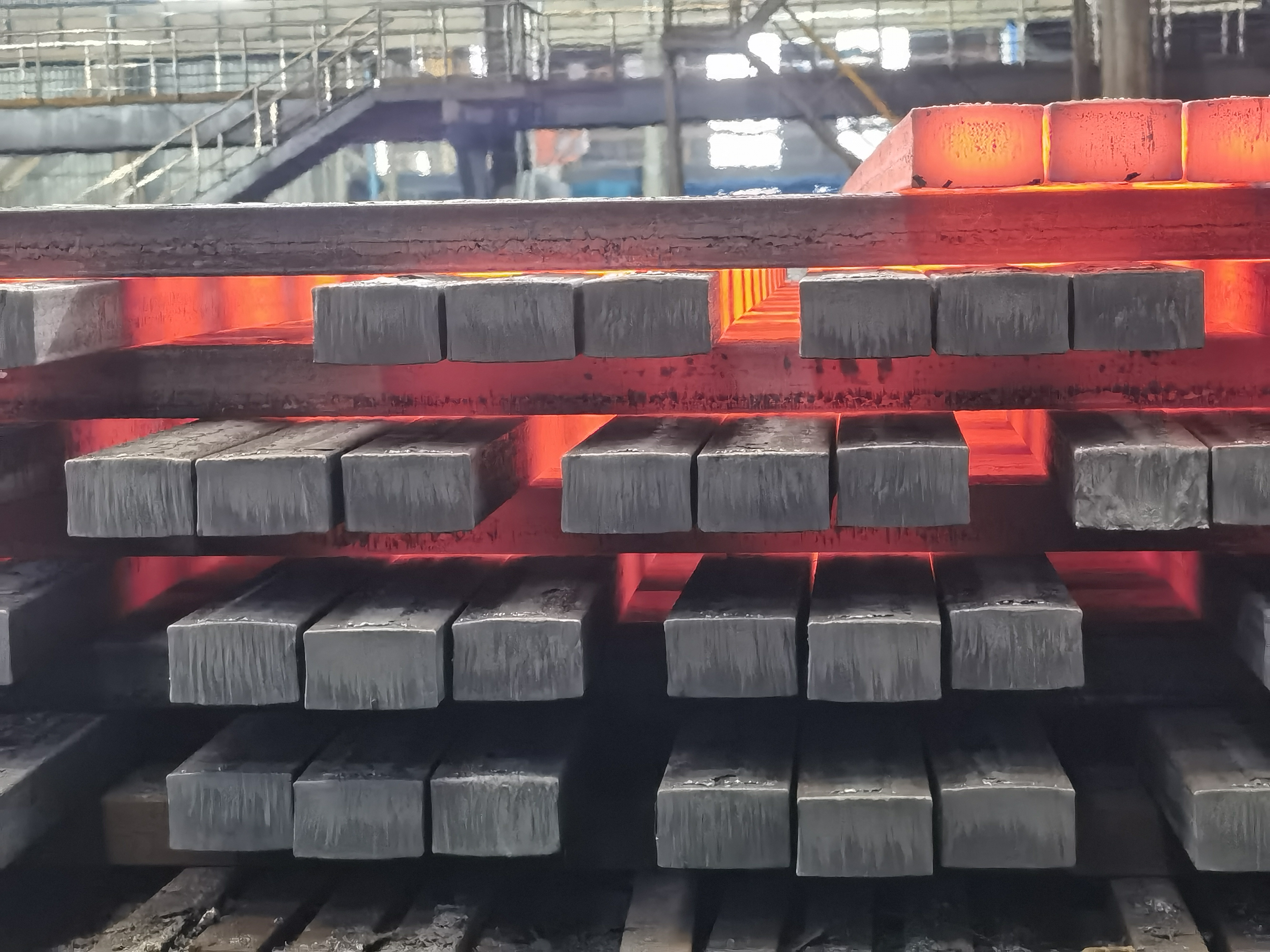 工艺设备巧改造，提速增量降消耗