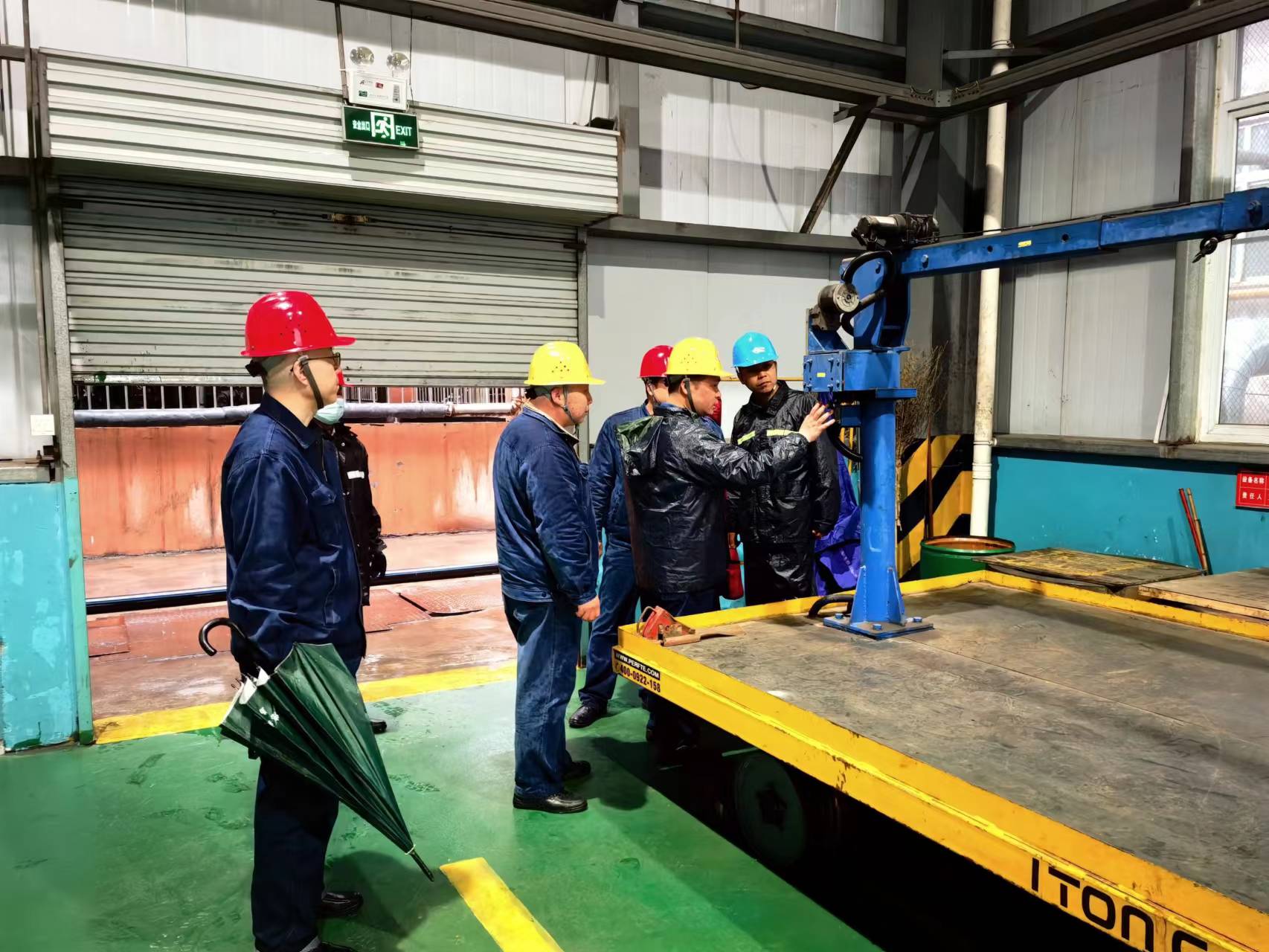 看这里！炼铁厂现场治理有“新意”