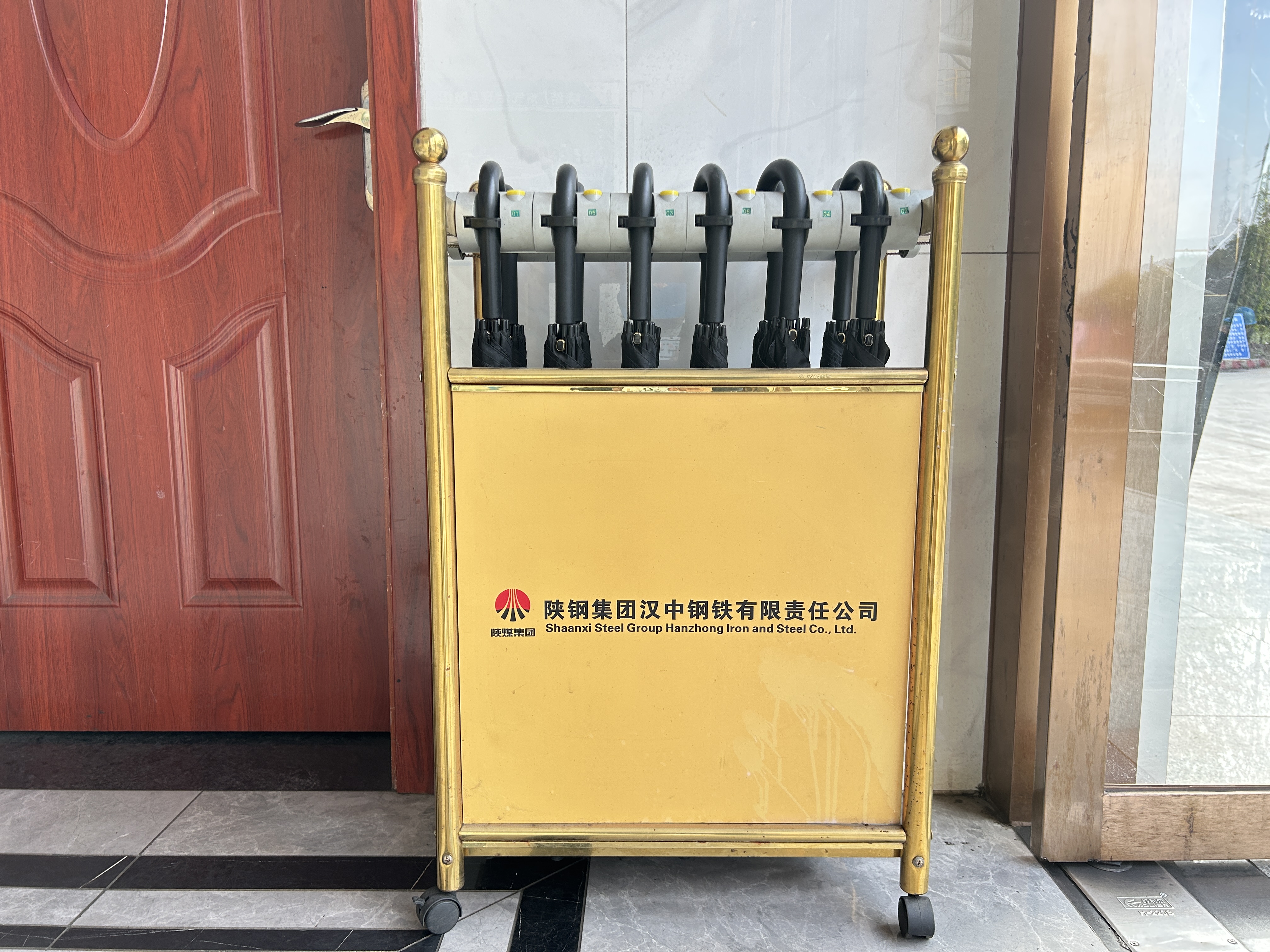 “双向奔赴”让爱更有动力