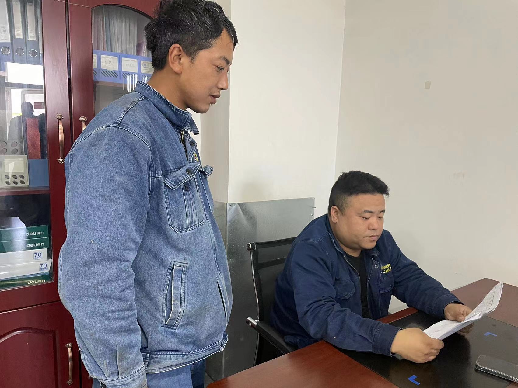 上好安全“三把锁” 锁紧生产“责任链” 上好安全“三把锁” 锁紧生产“责任链”