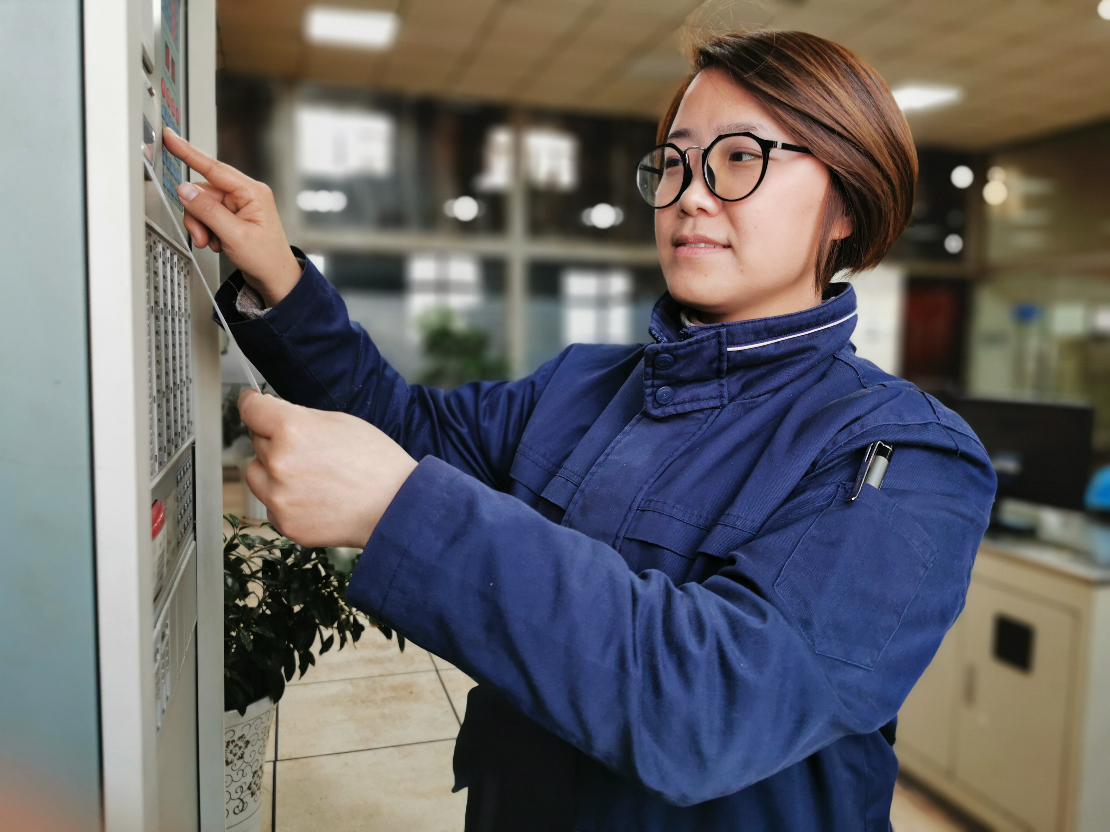 让身边典型“靓”起来 汉钢公司烧结厂精神文明建设典型选树纪实 让身边典型“靓”起来 汉钢公司烧结厂精神文明建设典型选树纪实