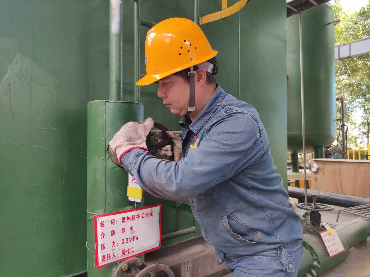 看，炼钢人“安全算法”破解“降本密码”