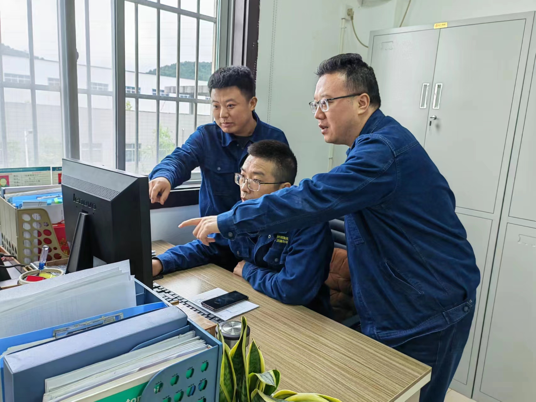 创新销售，深挖废旧降本潜力