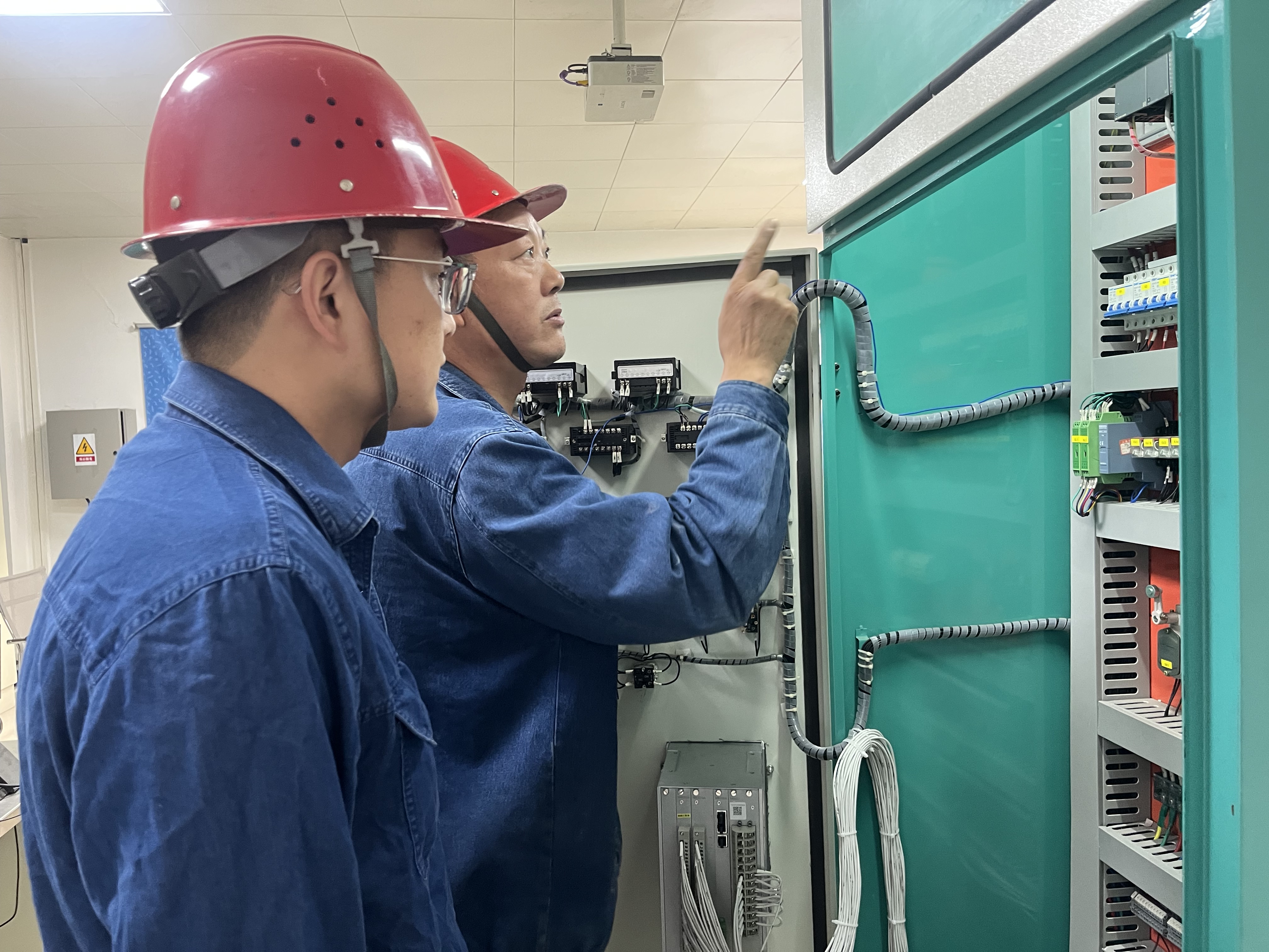 巧用“三提升”为企业降本“提速”