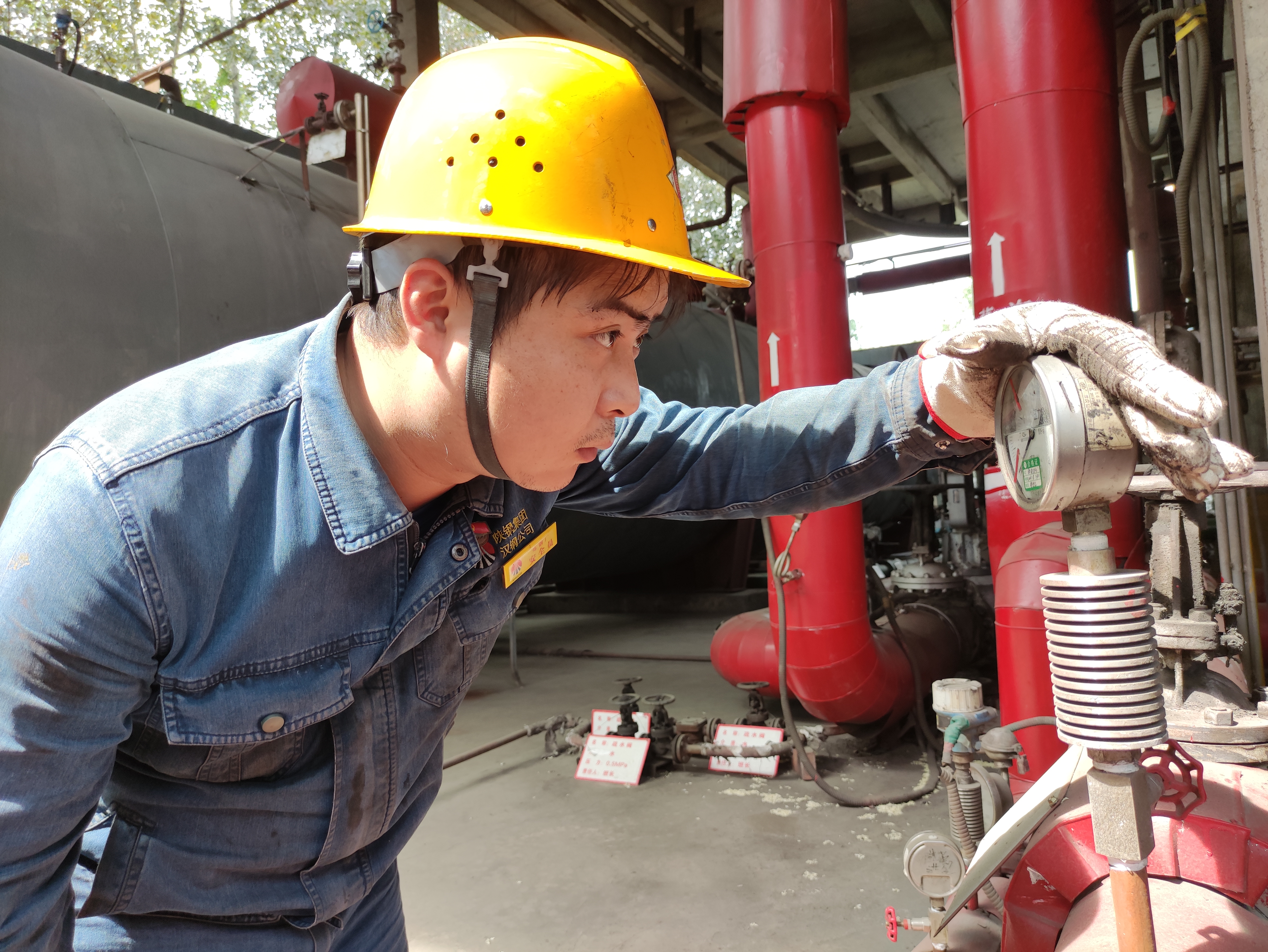 “四抓四促”推进班组建设