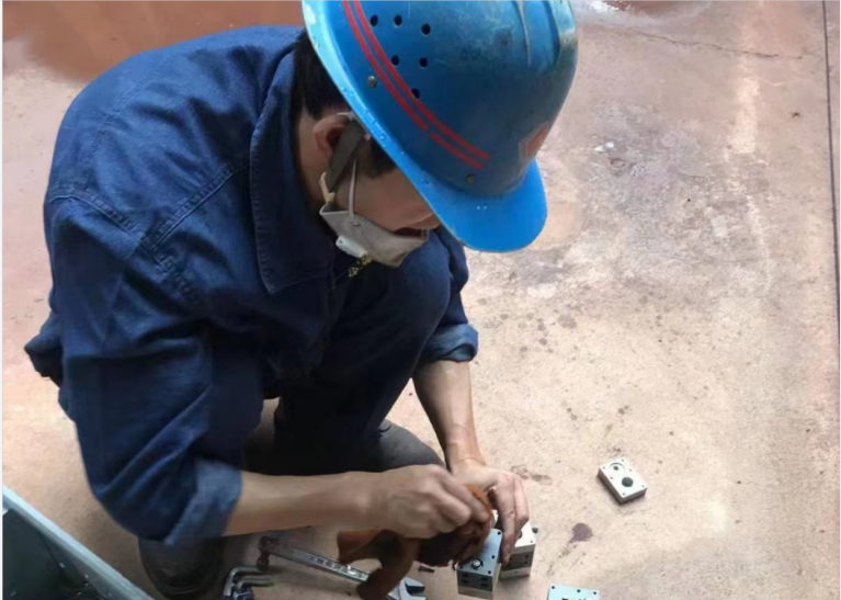 “挖呀挖”废旧物资也能开出效益花