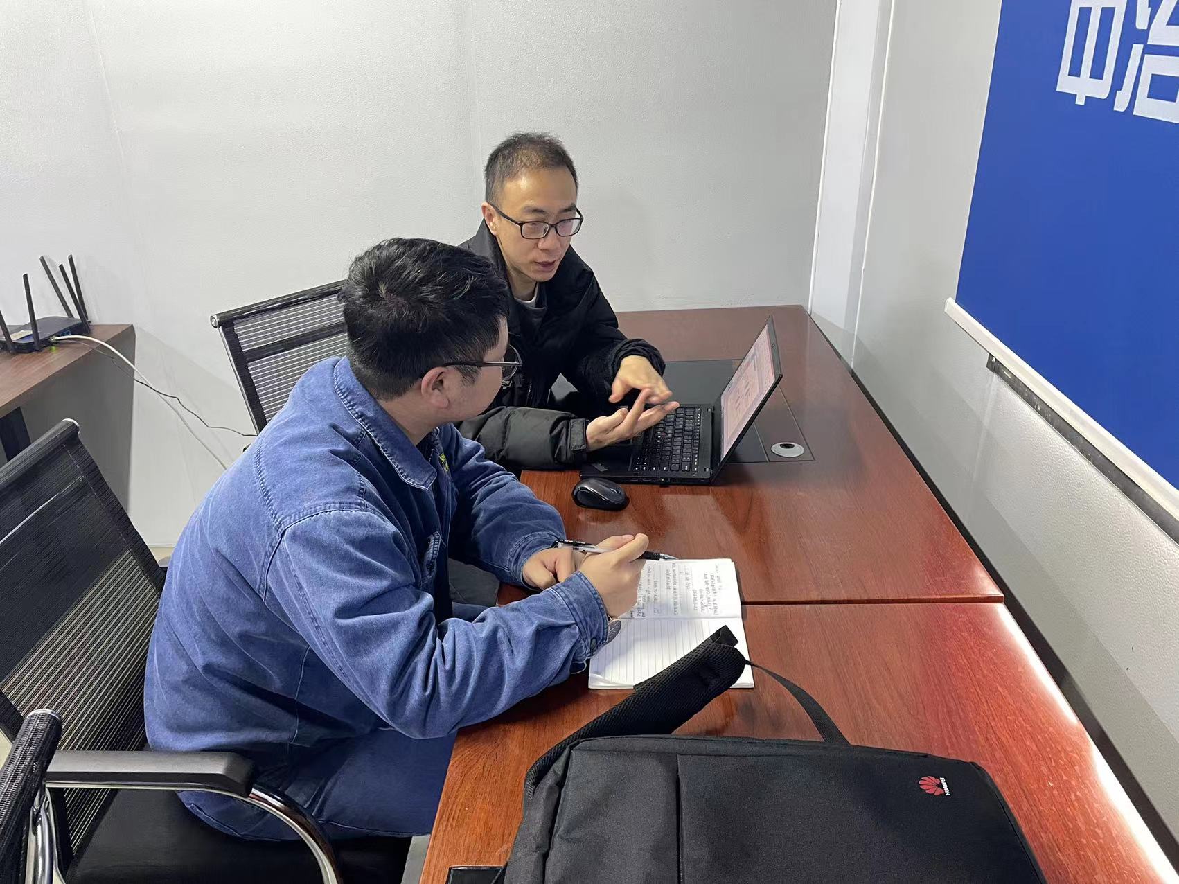 奋斗正青春｜中厚板厂智能制造小组成长记