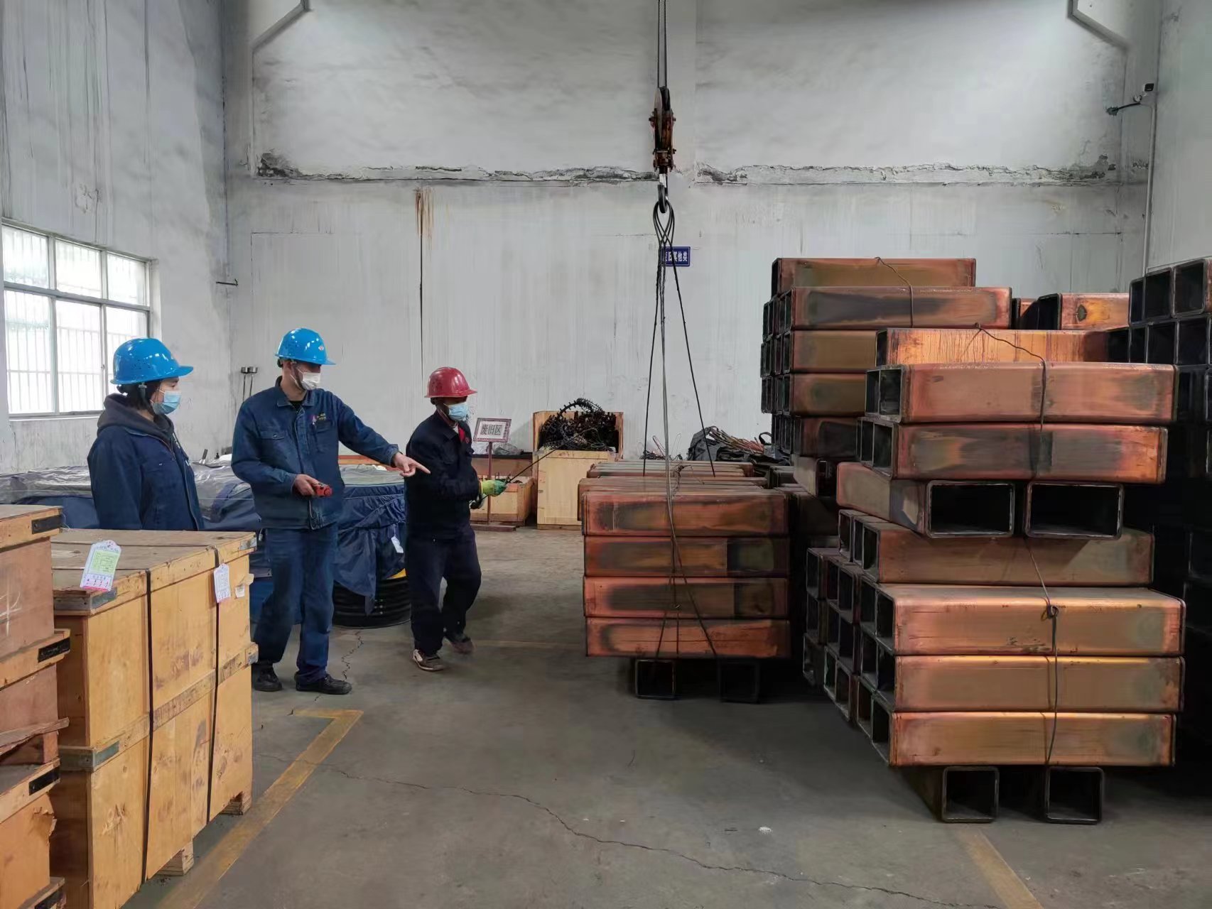 “挖呀挖”废旧物资也能开出效益花