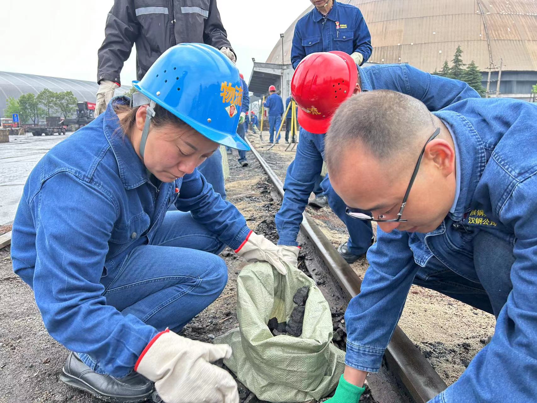 齐心协力促降本   保障原燃料“颗粒归仓”!