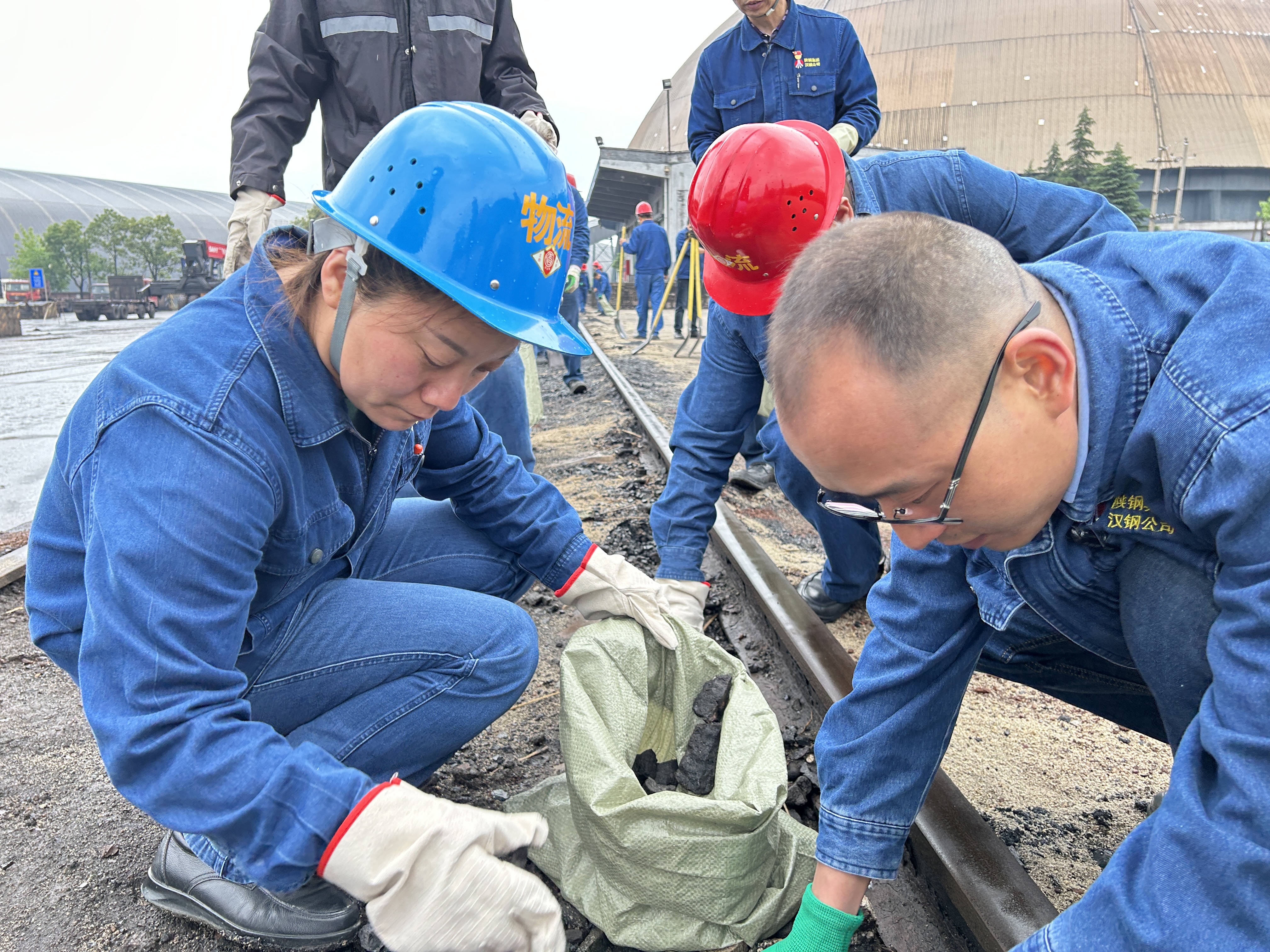 逆势而上“危”“机”并驾齐驱