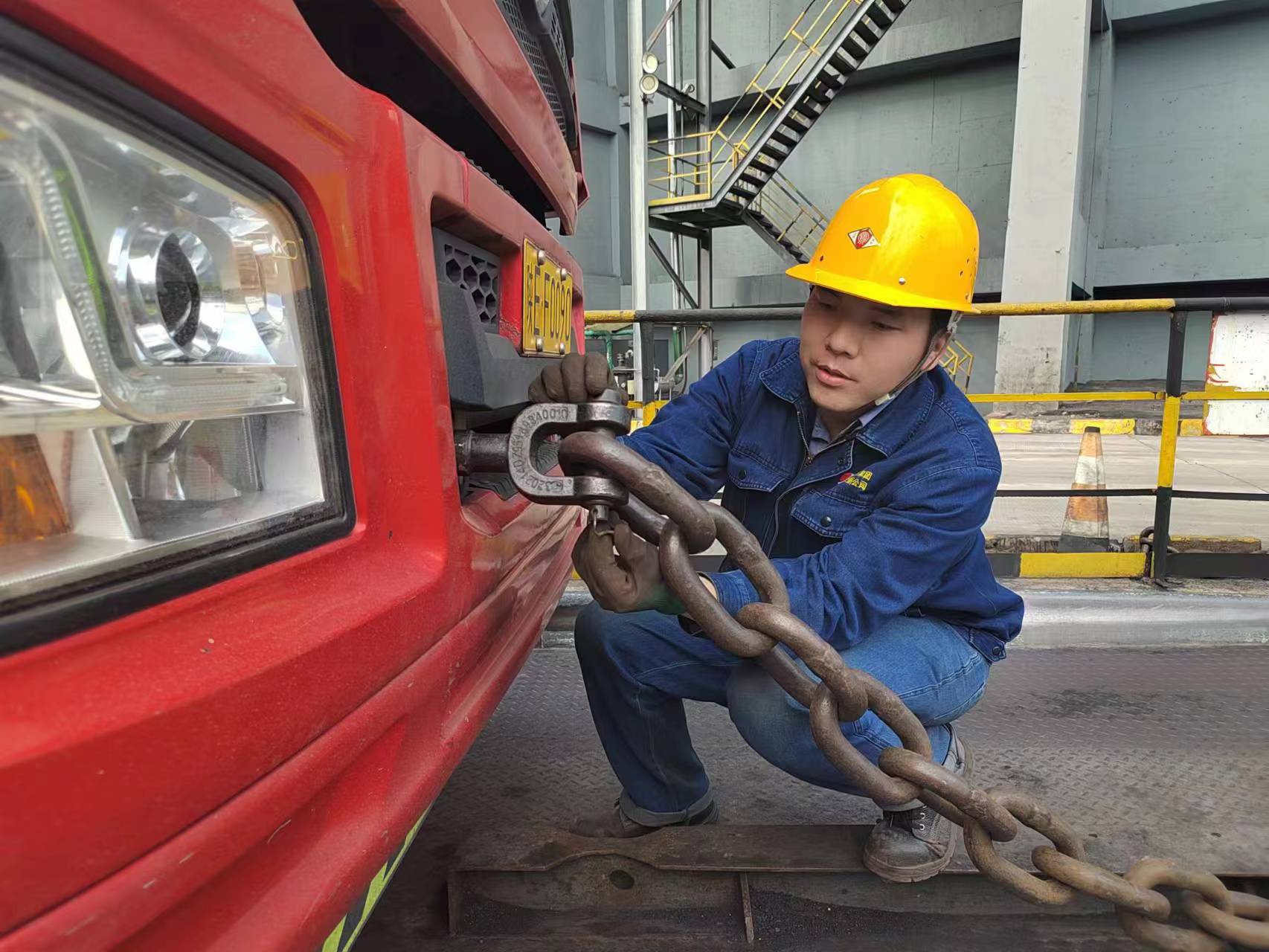 “以小见大” 看“金牌”班长的奋进之路 “以小见大” 看“金牌”班长的奋进之路