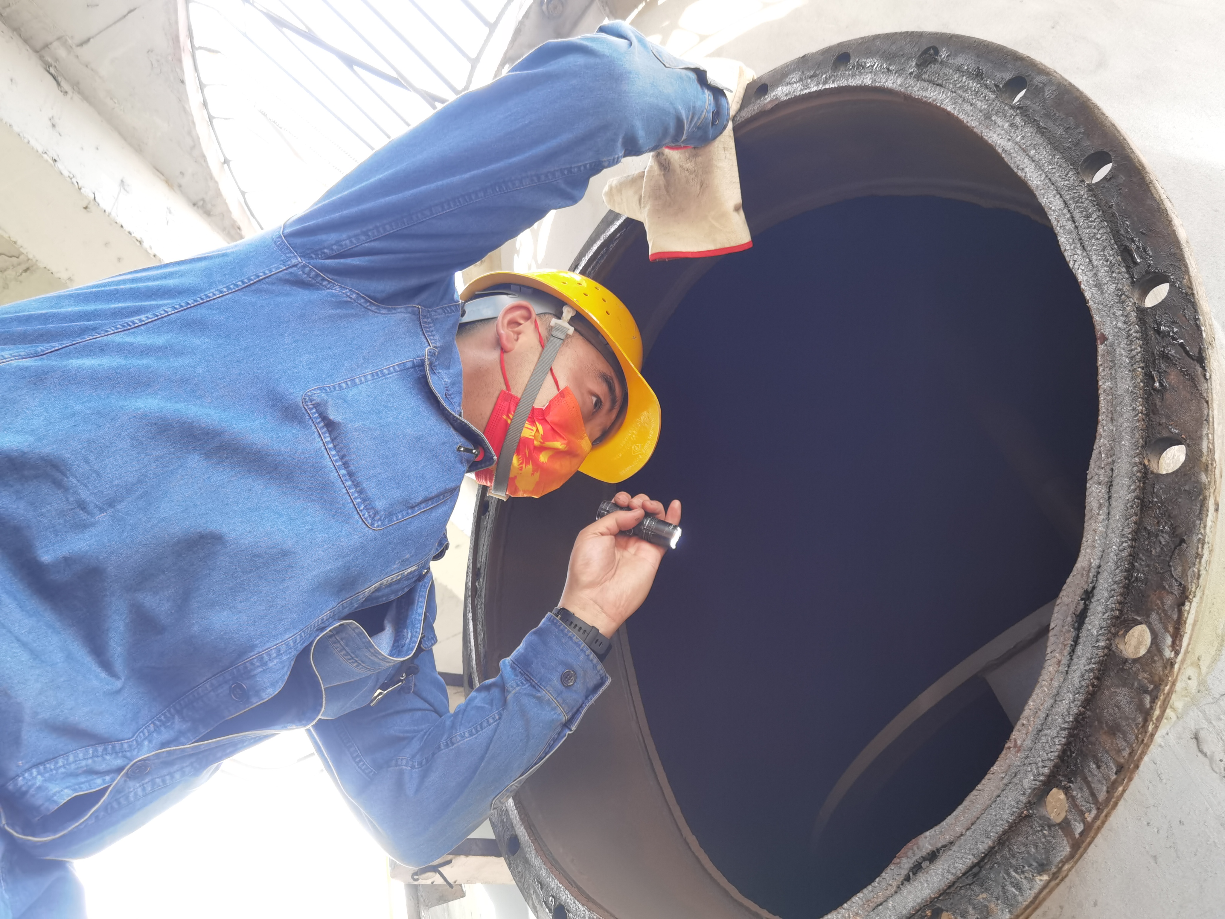 出彩正青春 建功正当时 ——记陕钢集团2021-2022年度“青年岗位建功能手”李根 出彩正青春 建功正当时 ——记陕钢集团2021-2022年度“青年岗位建功能手”李根