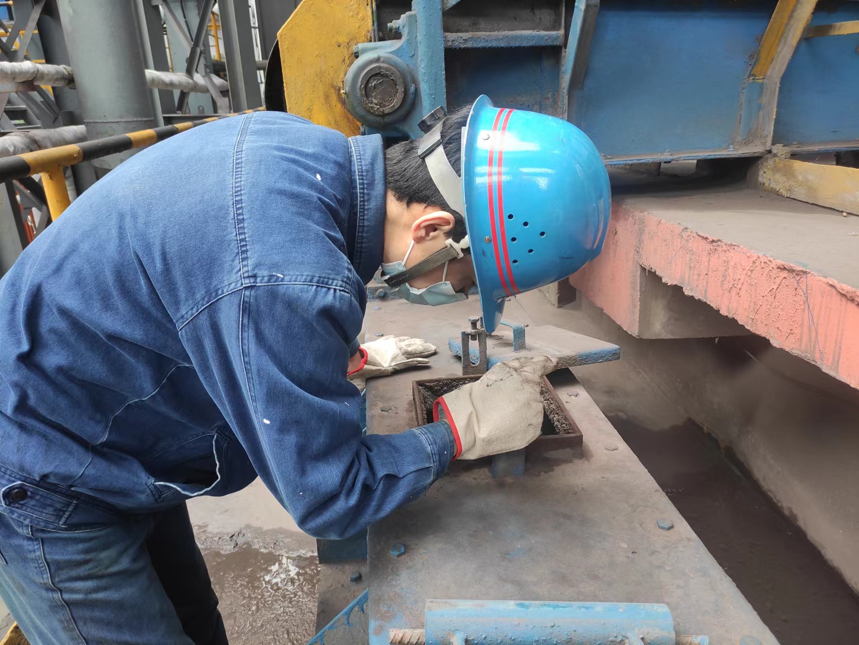 紧盯目标降成本  精益管理出实招