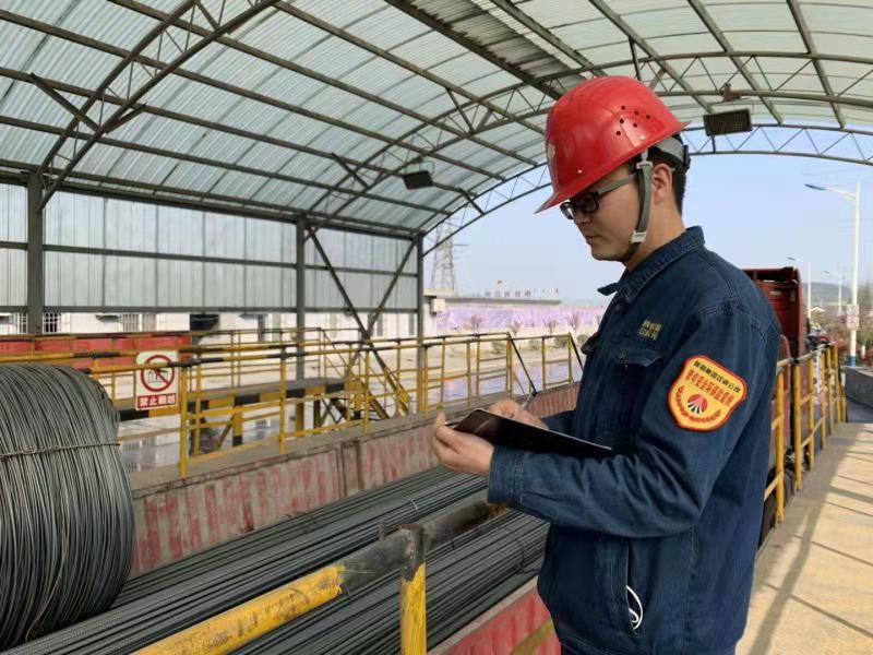 再提速！物流中心装车实现2小时进出厂