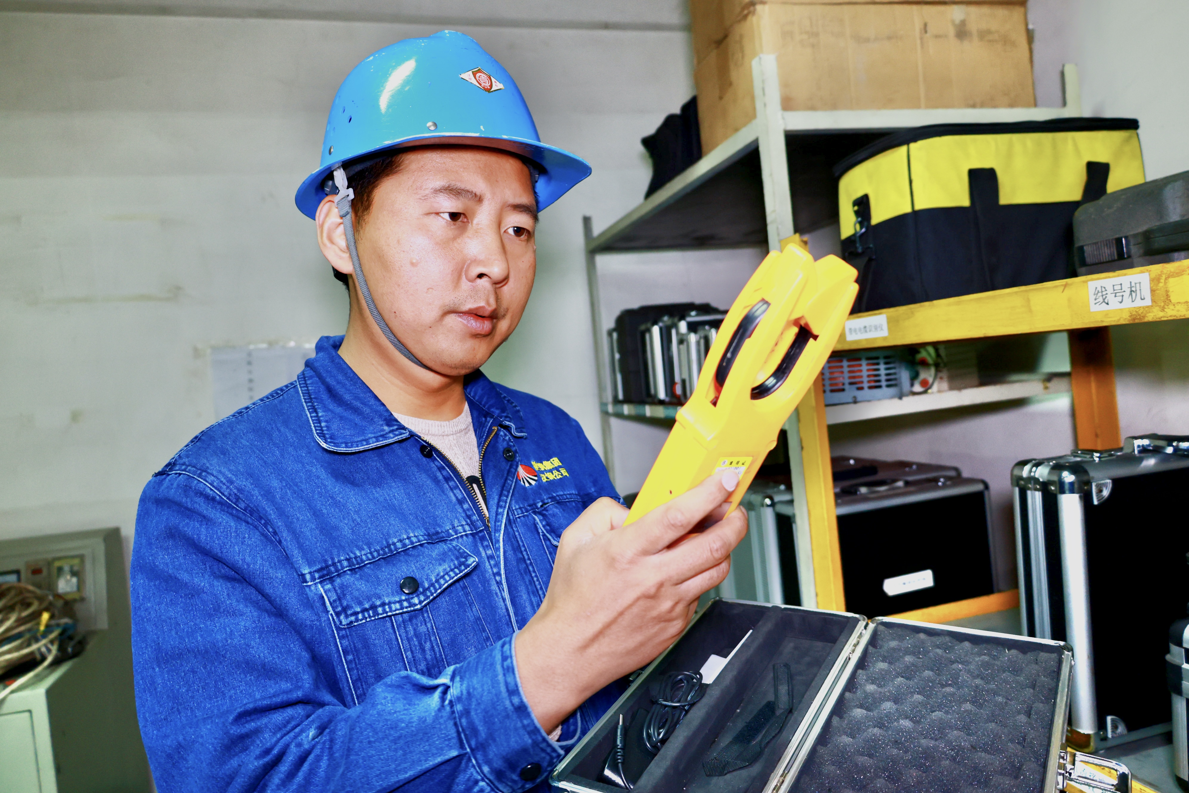 “技术能手”冯明义的奋斗日记 “技术能手”冯明义的奋斗日记