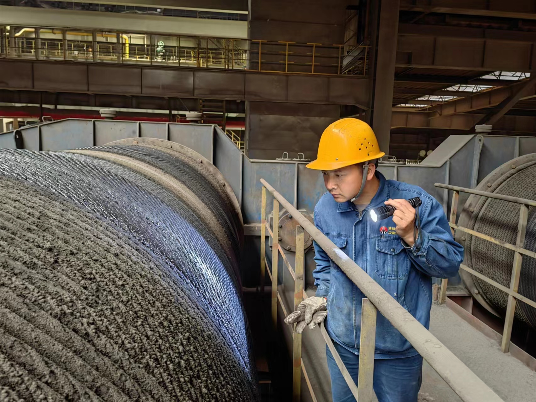 在平凡的岗位上做一缕“发亮”的光 在平凡的岗位上做一缕“发亮”的光