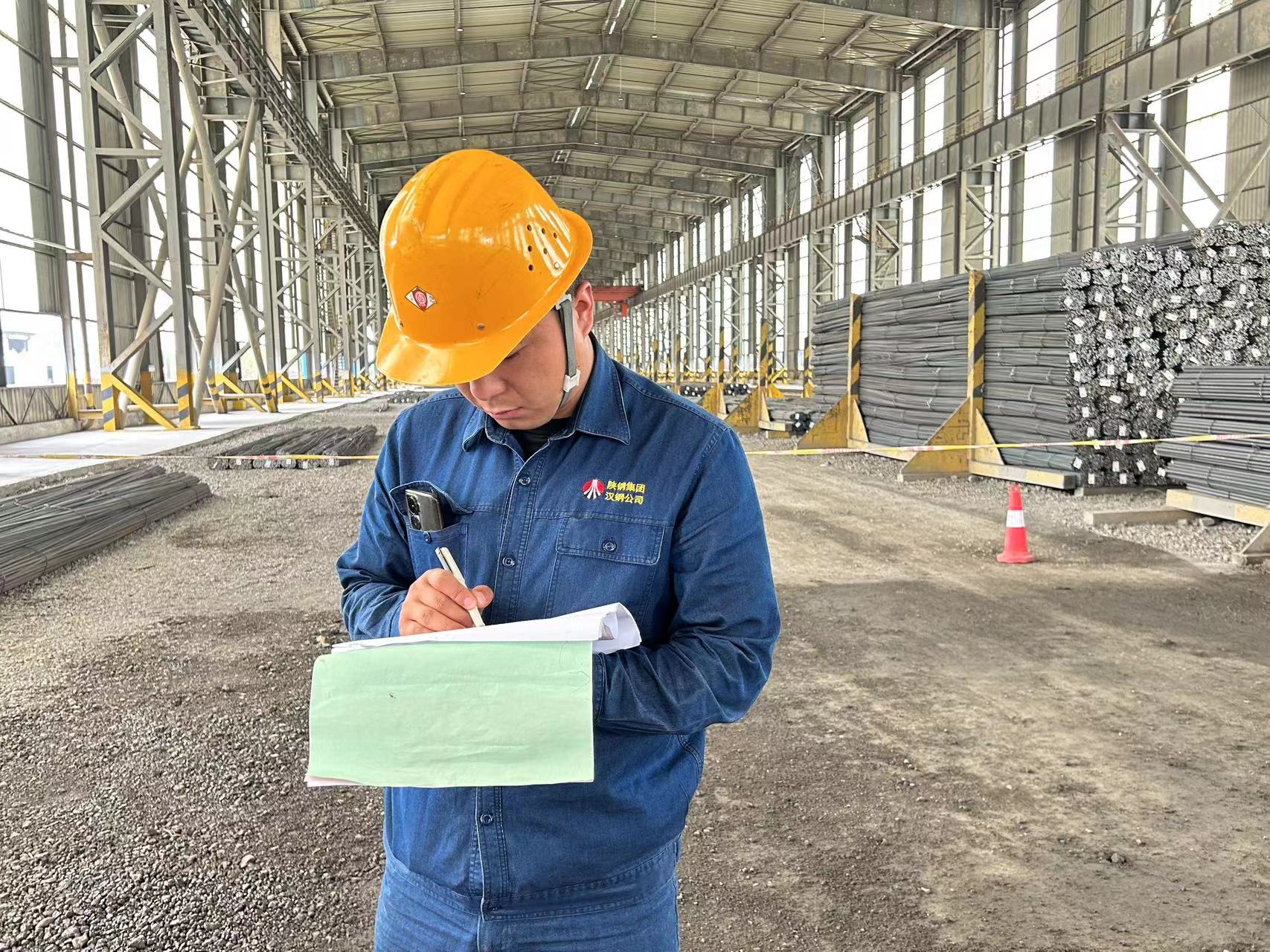 抓安全、促生产、保质量，他们干劲十足！