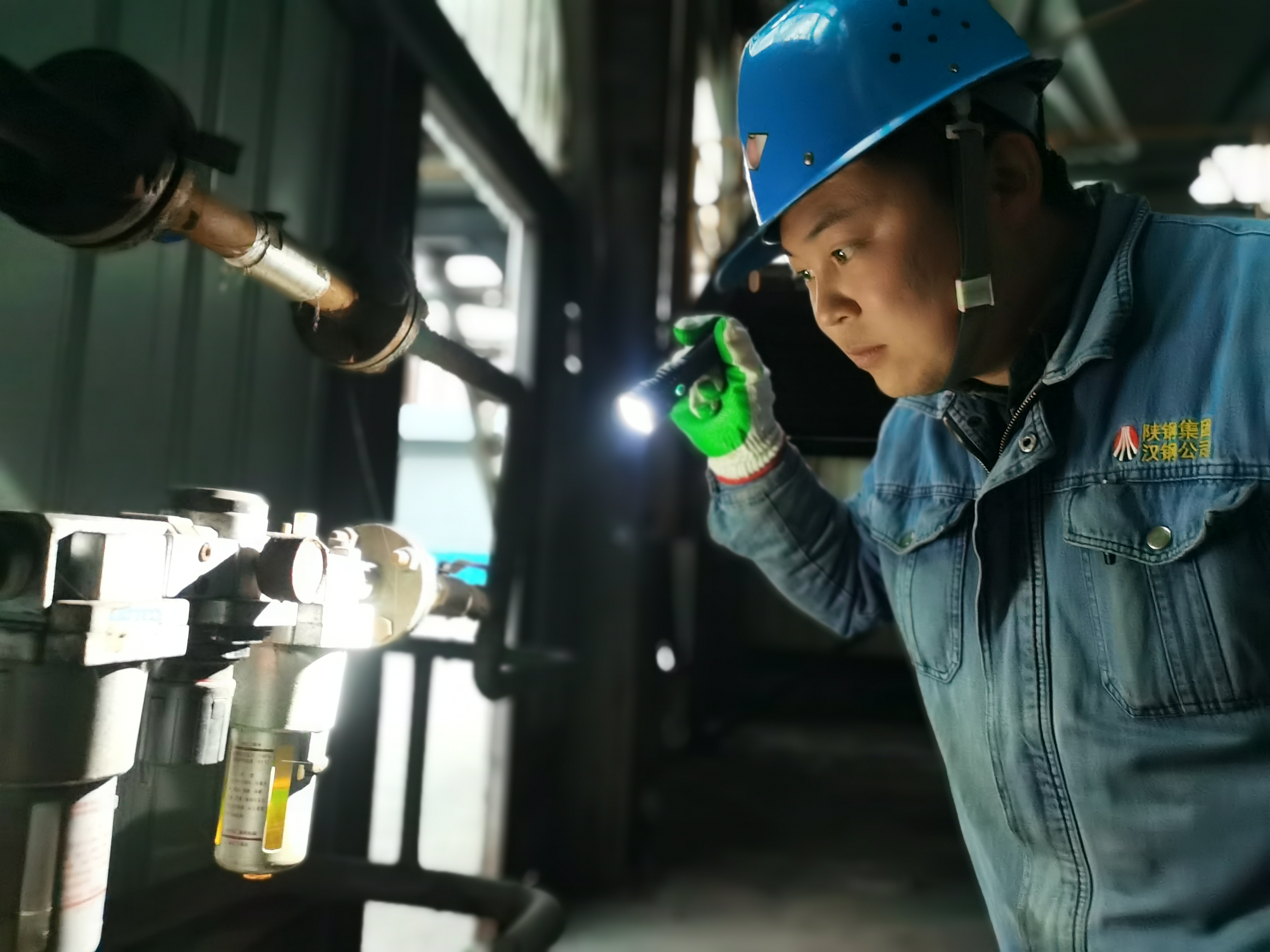 凝“青”聚力  赋能发展  着力打造青年人才 “强磁场”