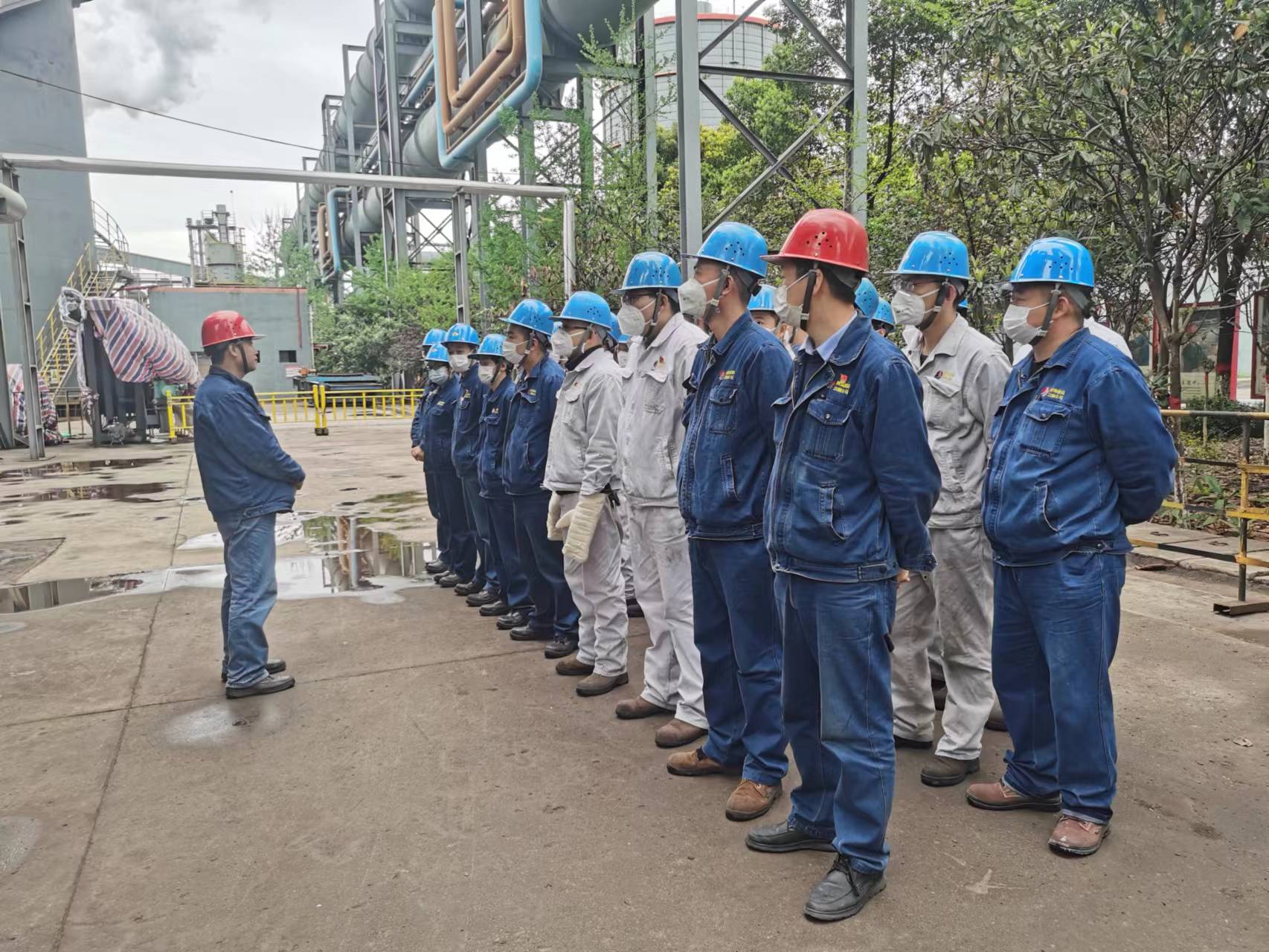 用青春践行誓言 用责任驻守安全 ——记陕钢集团2021-2022年度青年安全生产示范岗连铸车间