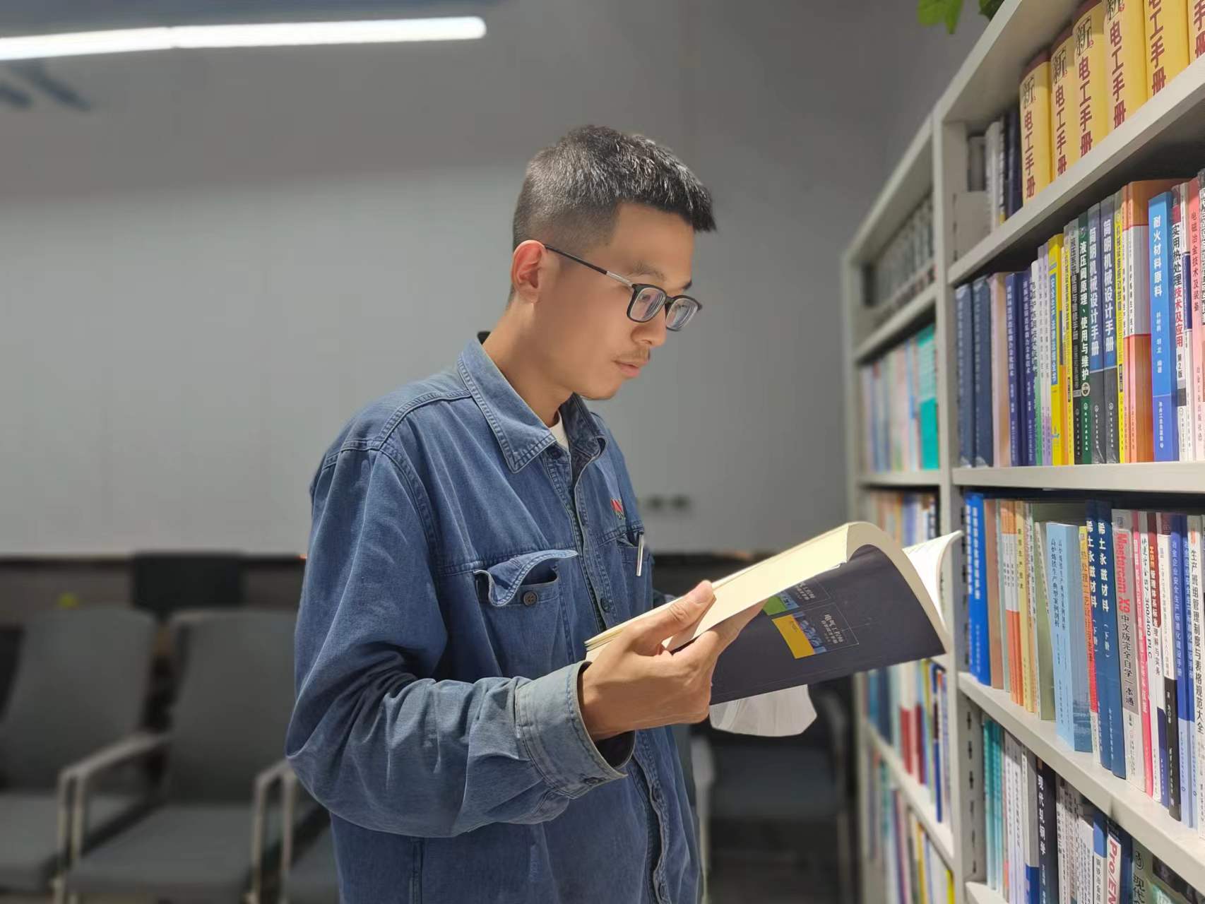 此处无声胜有声!让人才之花竞相绽放 此处无声胜有声!让人才之花竞相绽放