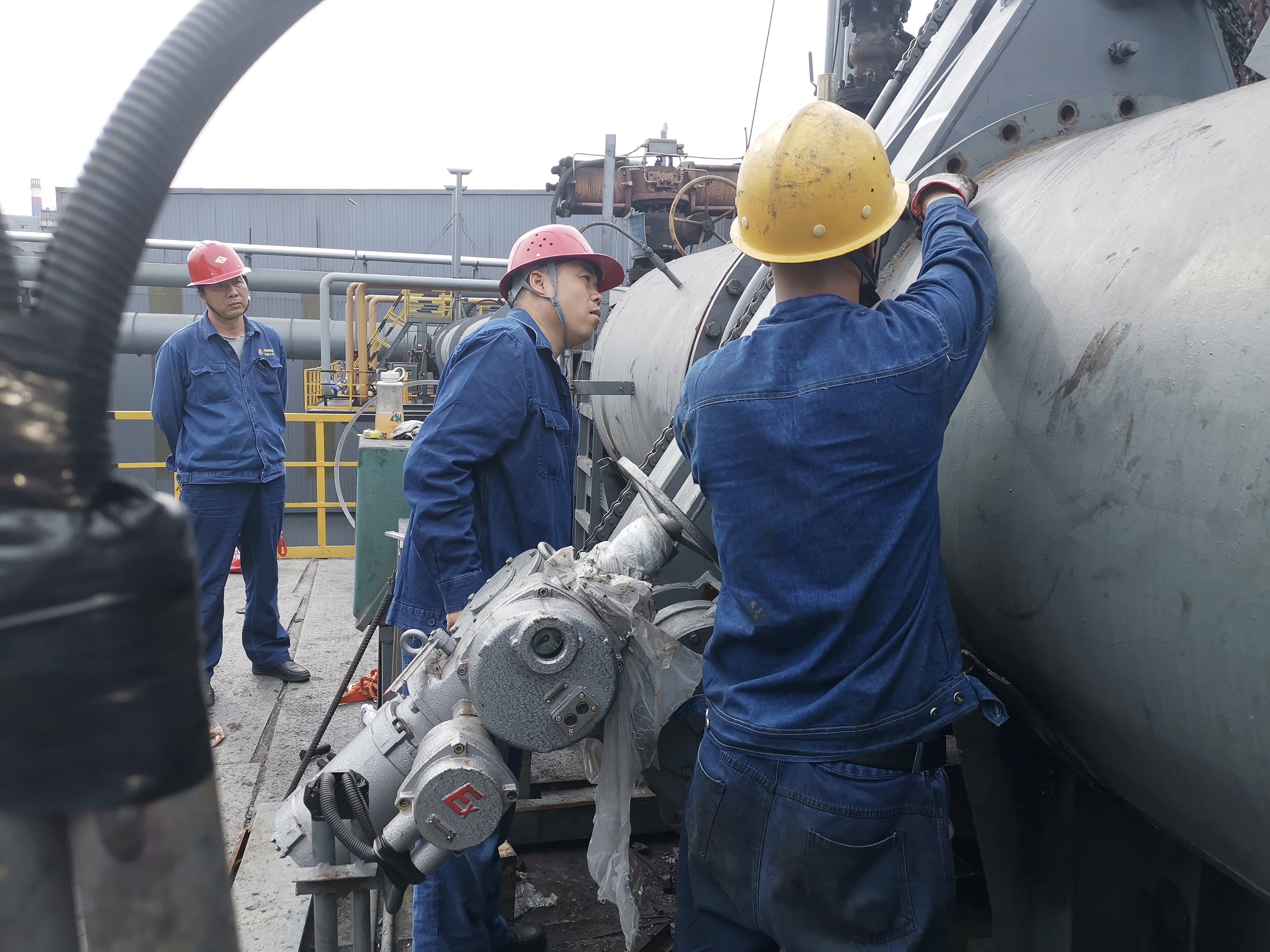 用行动诠释“劳模精神”的追梦人--- 陕钢集团2021-2022年度劳动模范郭红强