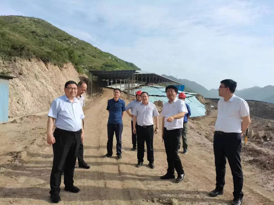 安波一行走访汉中锌业有限责任公司 现场协调解决问题