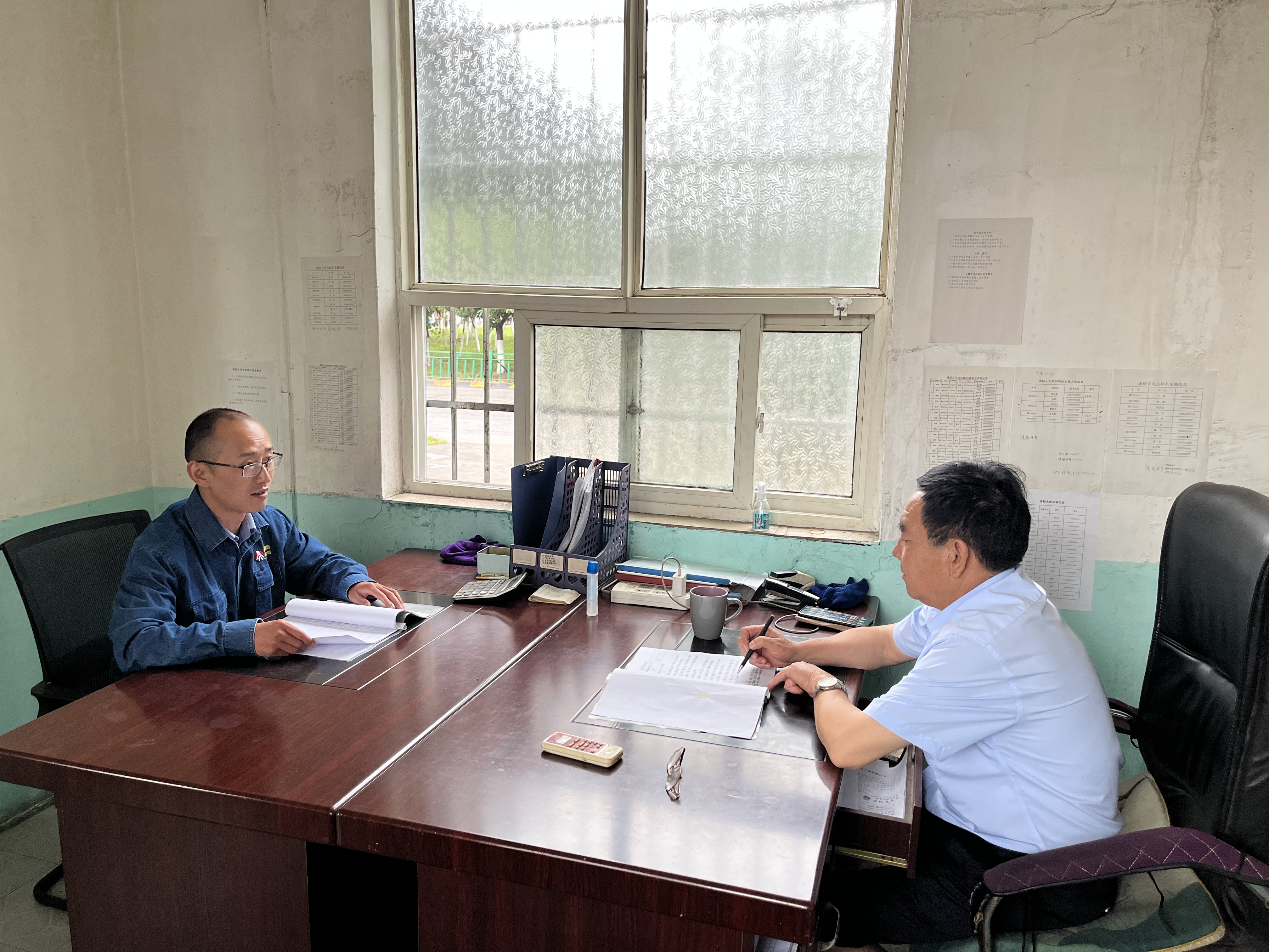 物流中心外协单位防暑降温在行动