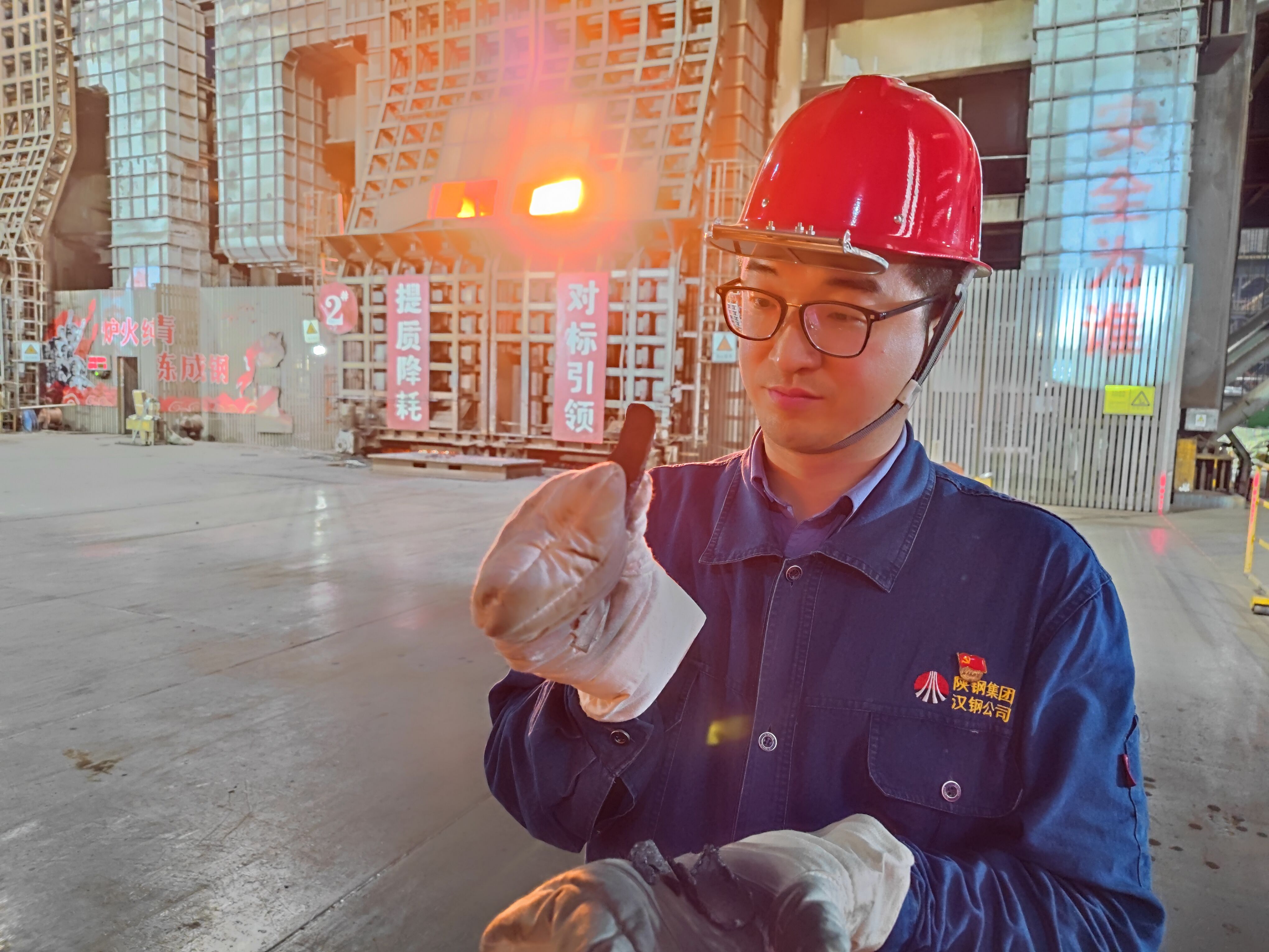 别样“七一” 他们用奋斗向党的生日献礼