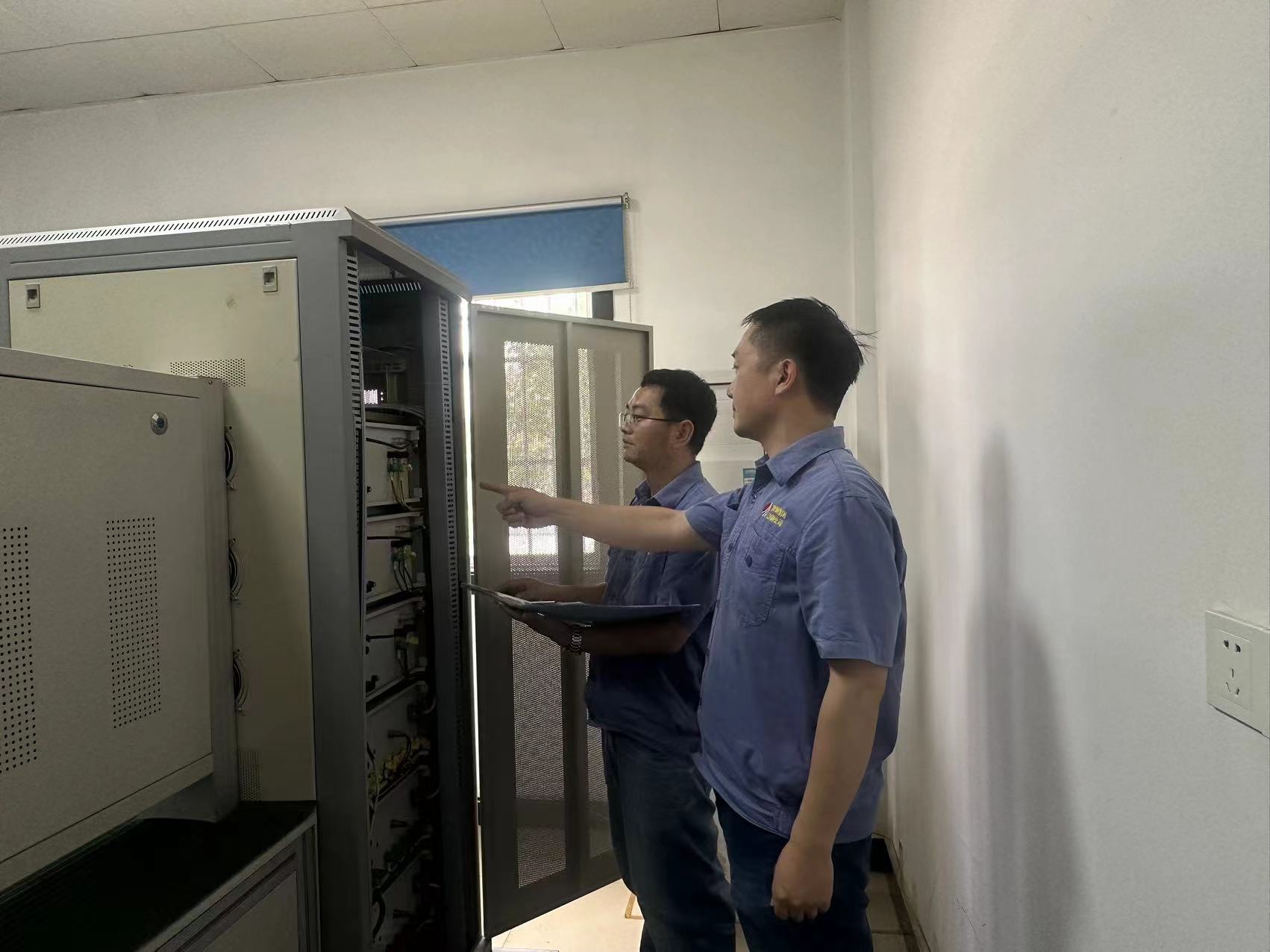 “守”住计量数据关，“量”出生产高标准