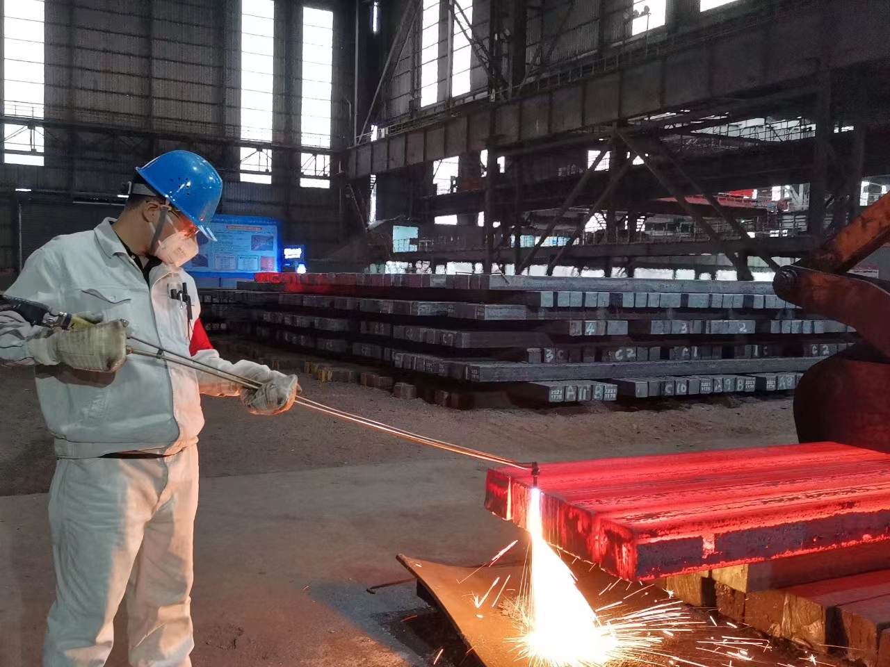 迈步降本新赛道  跑出增效新佳绩