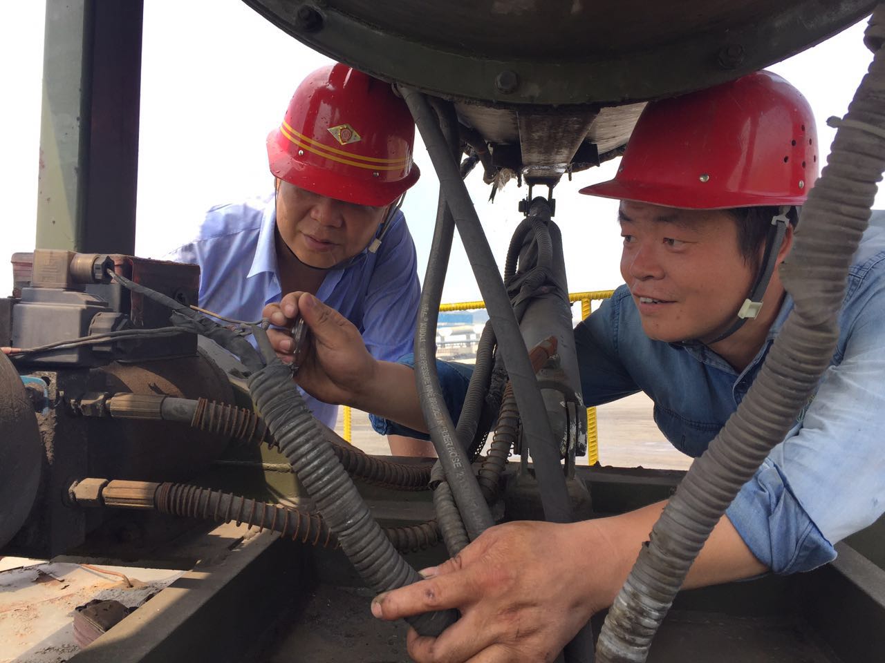 战高温,不服“暑”,“暑”你们最美! 战高温,不服“暑”,“暑”你们最美!