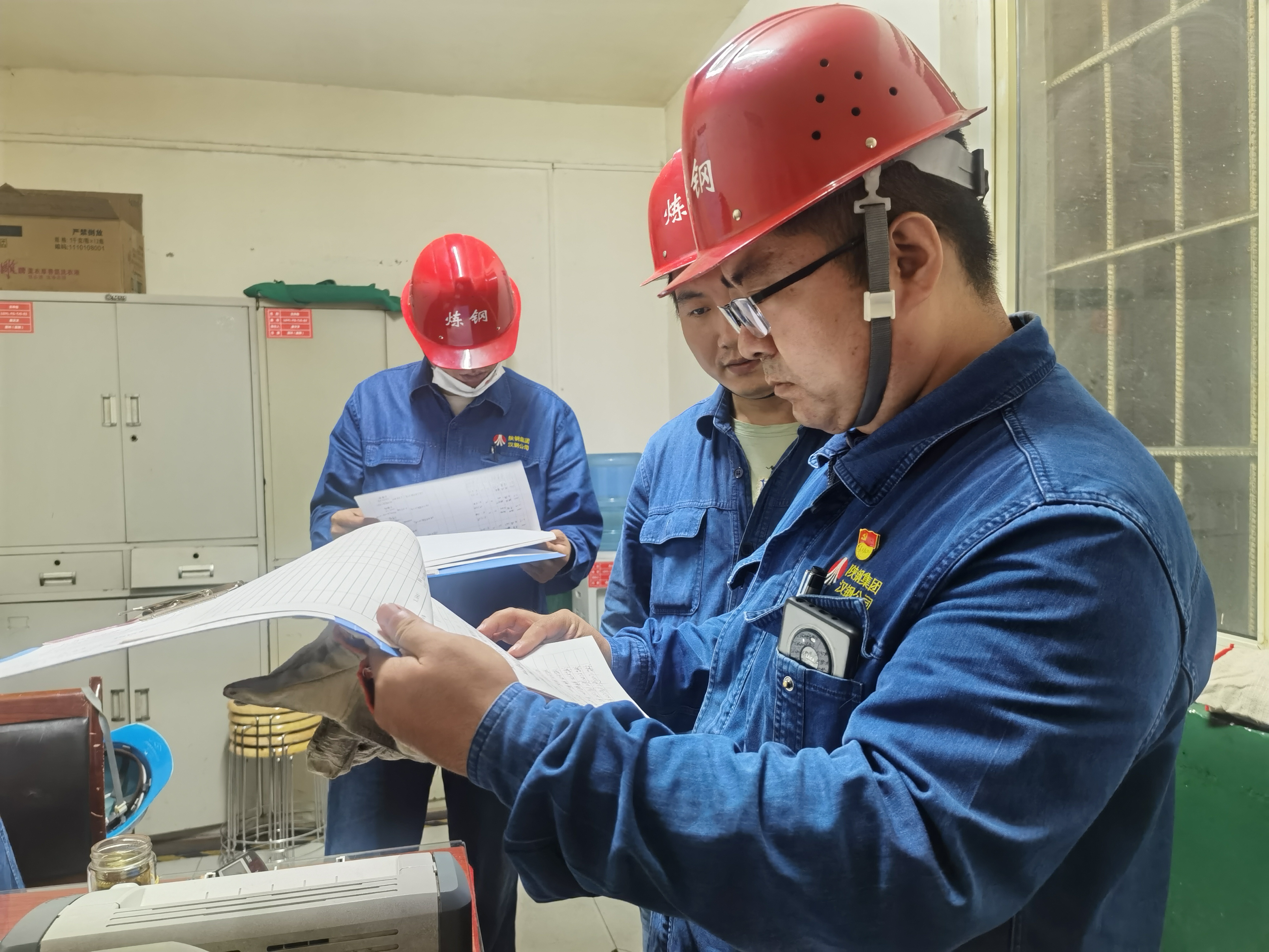 高温大“烤”，看炼钢人如何化险为夷！