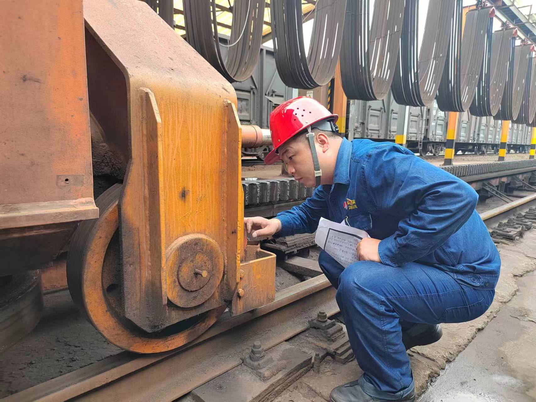 擦亮青春底色,看他烧不完的“三把火” 擦亮青春底色,看他烧不完的“三把火”