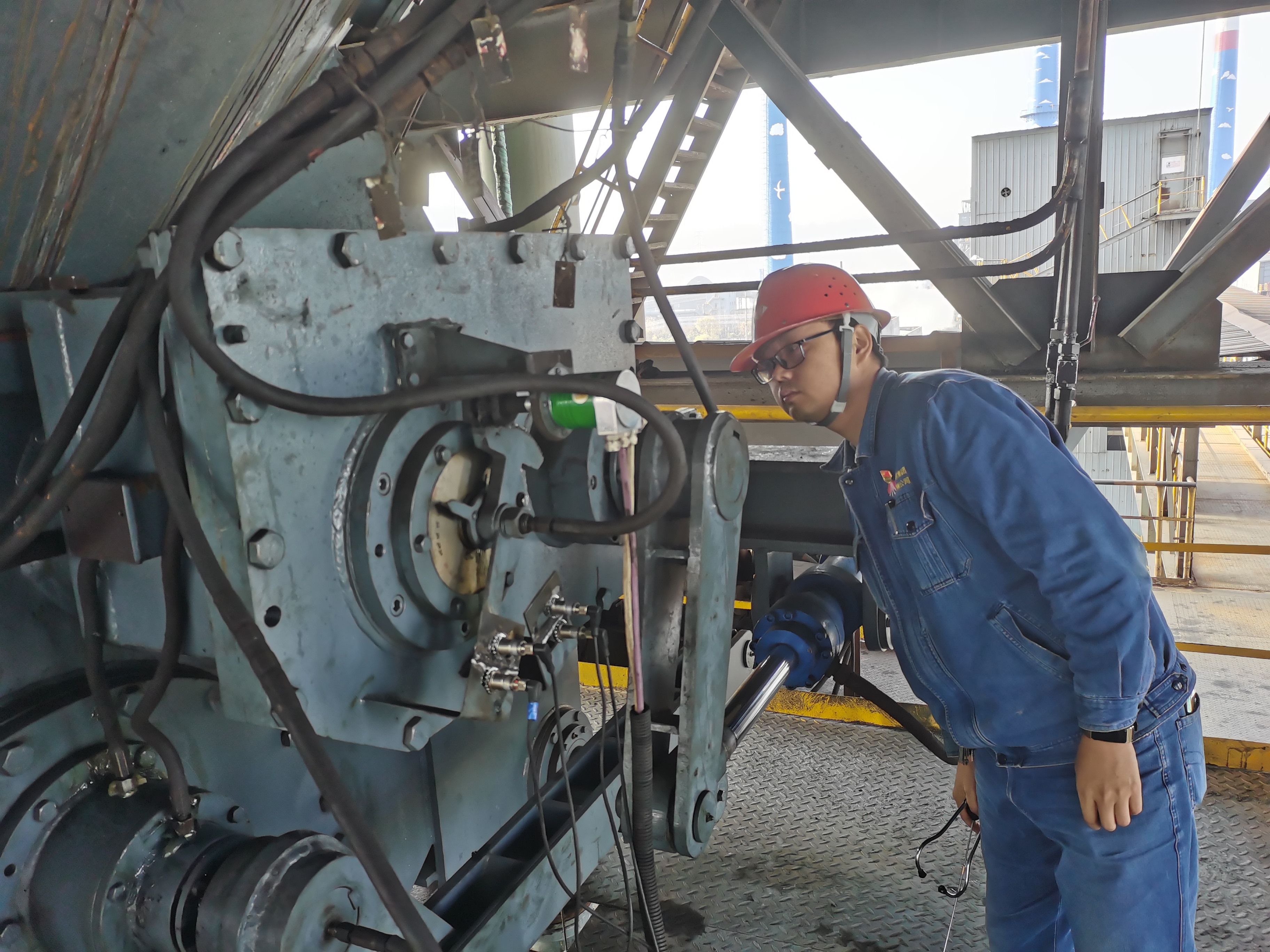 攻坚没有局外人----“大拿”们的降本故事