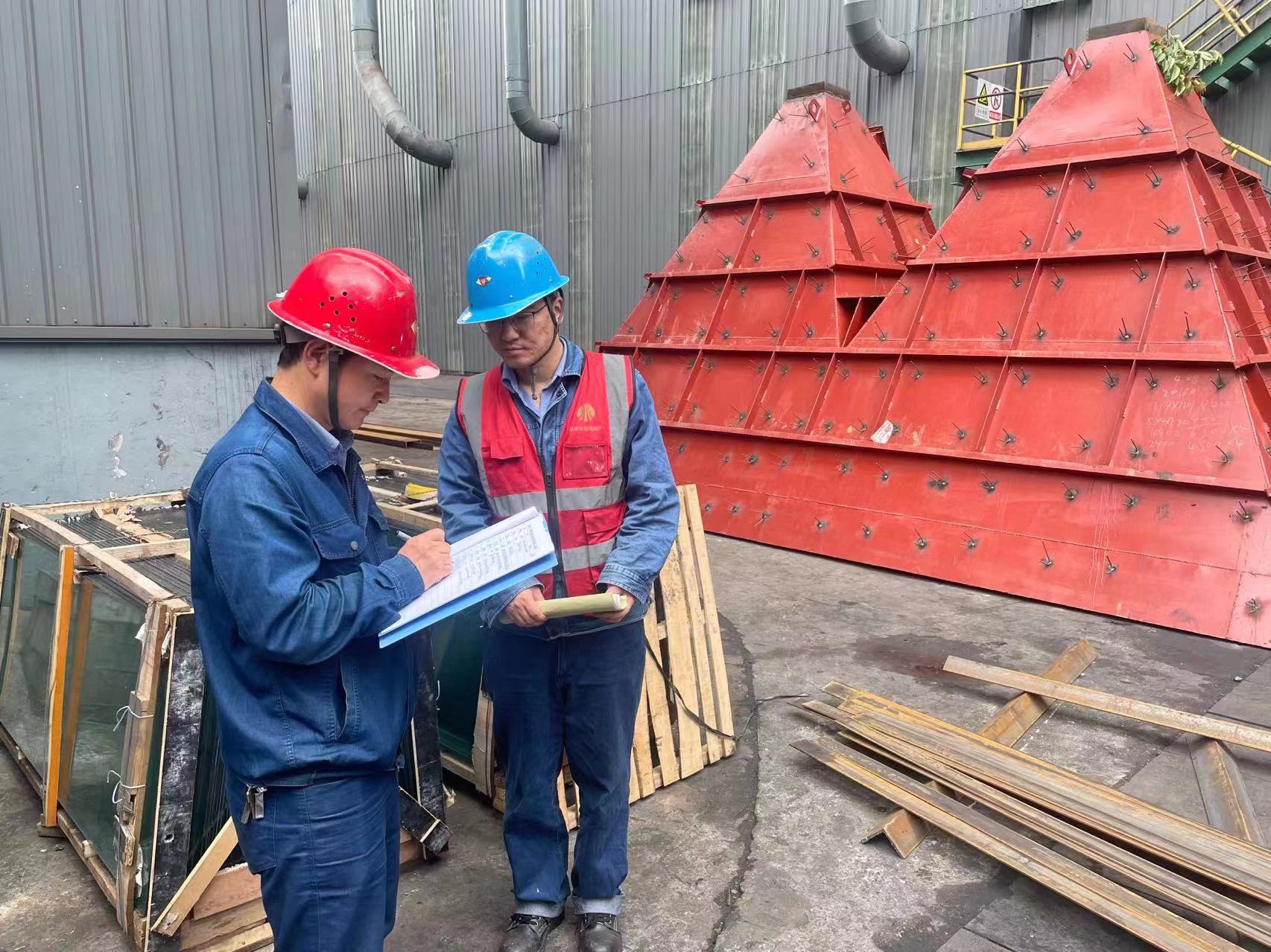 钢铁精神在一线接力传承 钢铁精神在一线接力传承