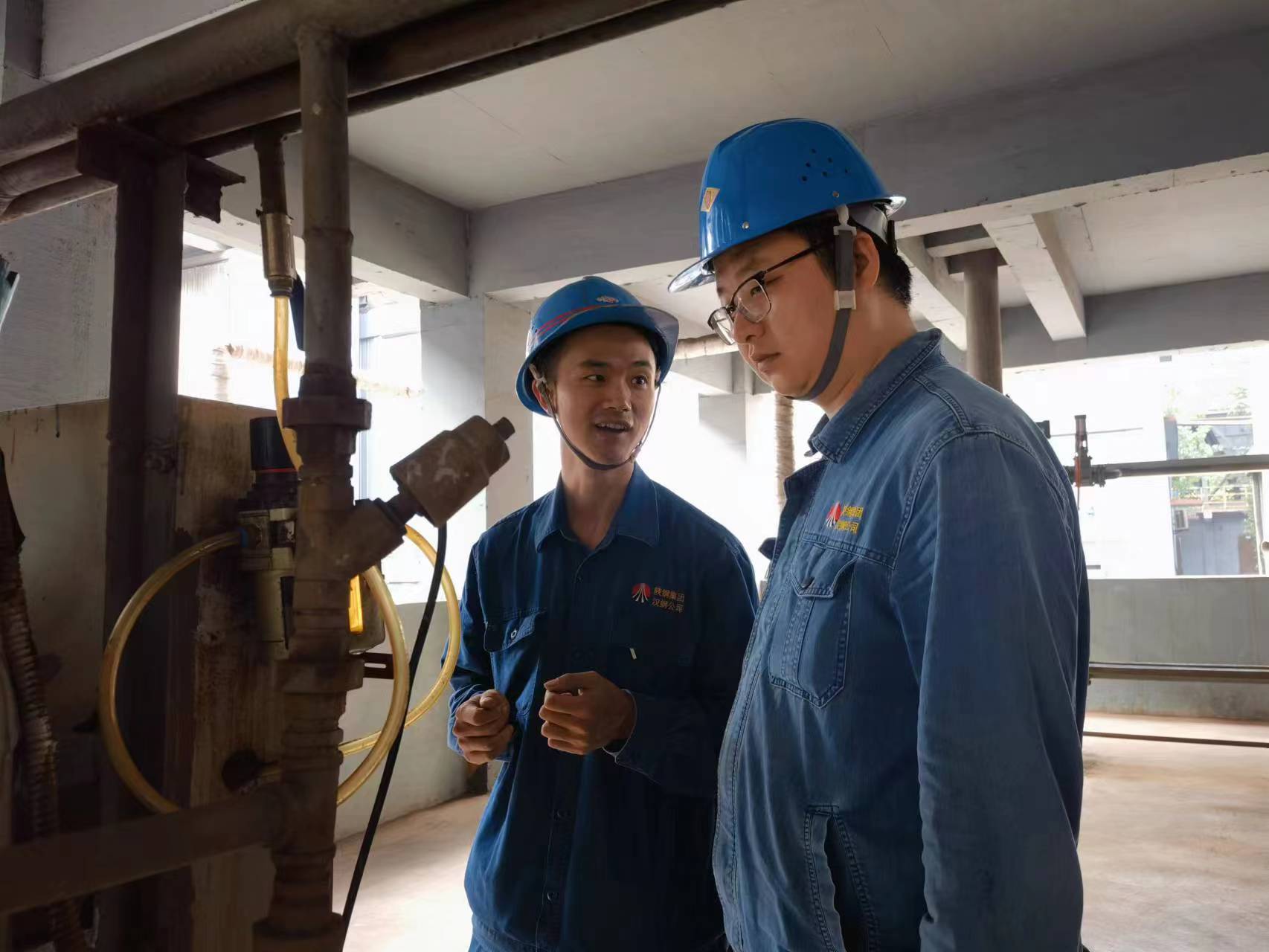 “师”情“话”意，薪火相传