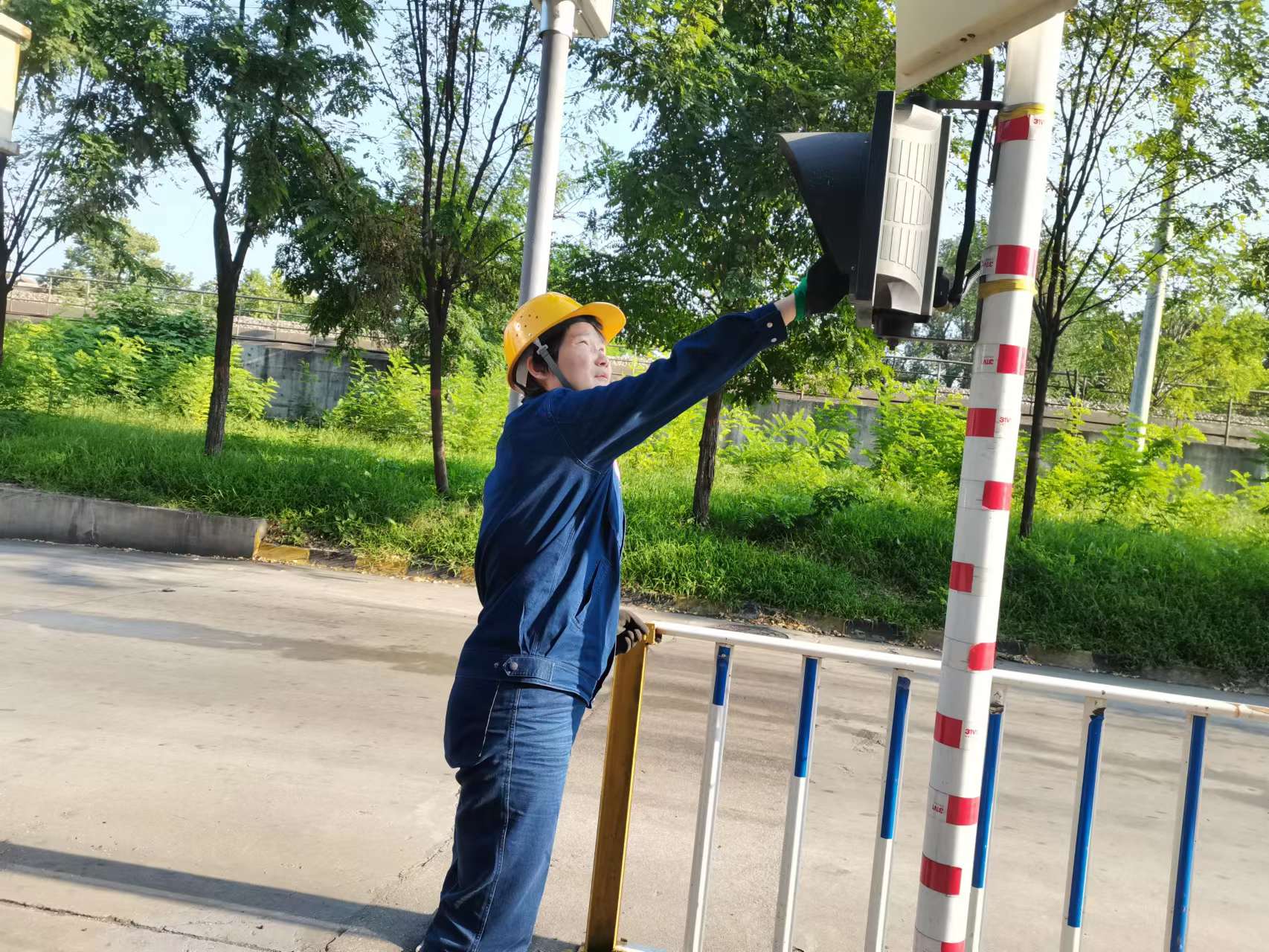 “以小见大”夯实班组安全基础 “以小见大”夯实班组安全基础