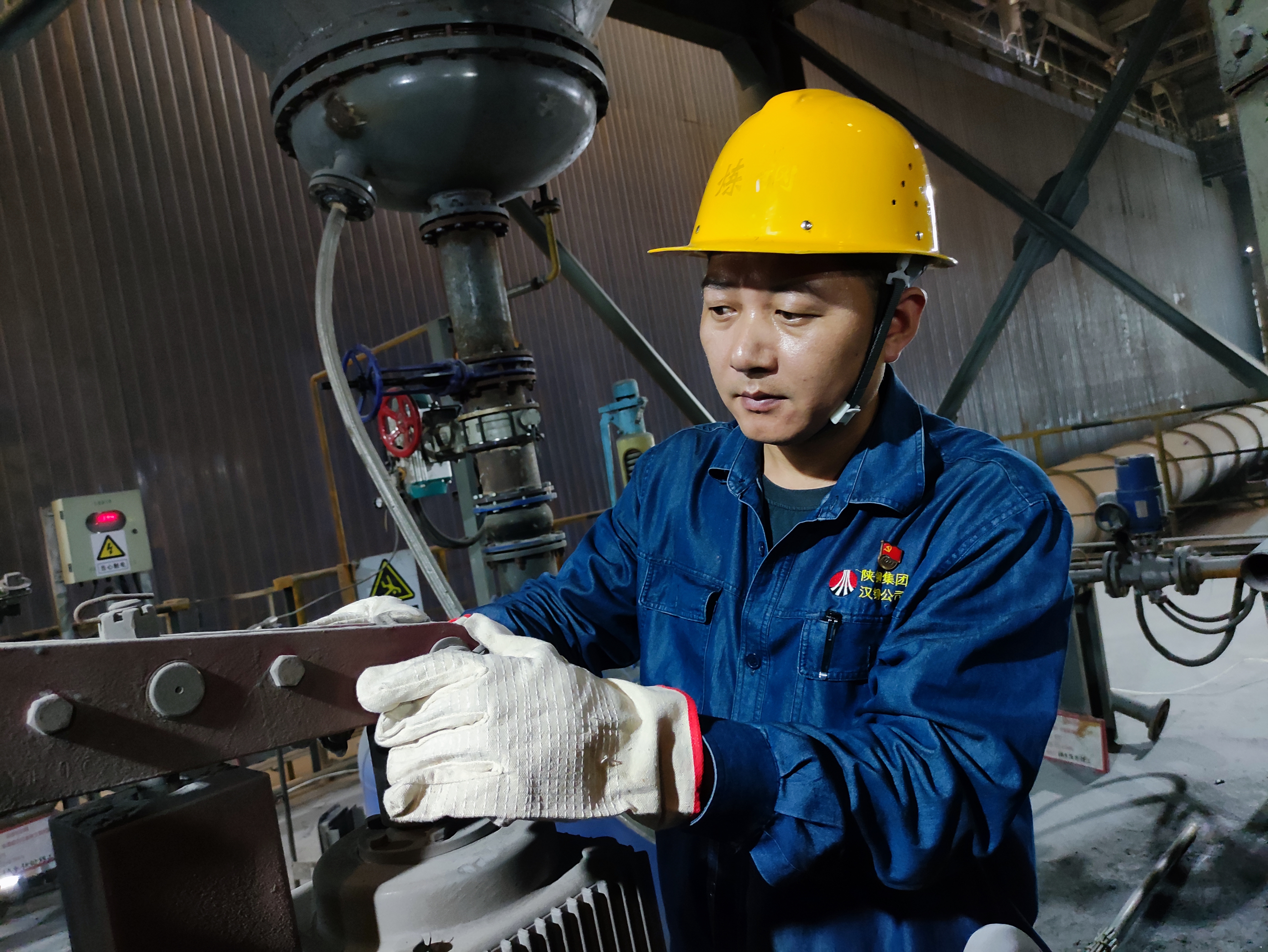 党建铸魂 安全强基 党建铸魂 安全强基