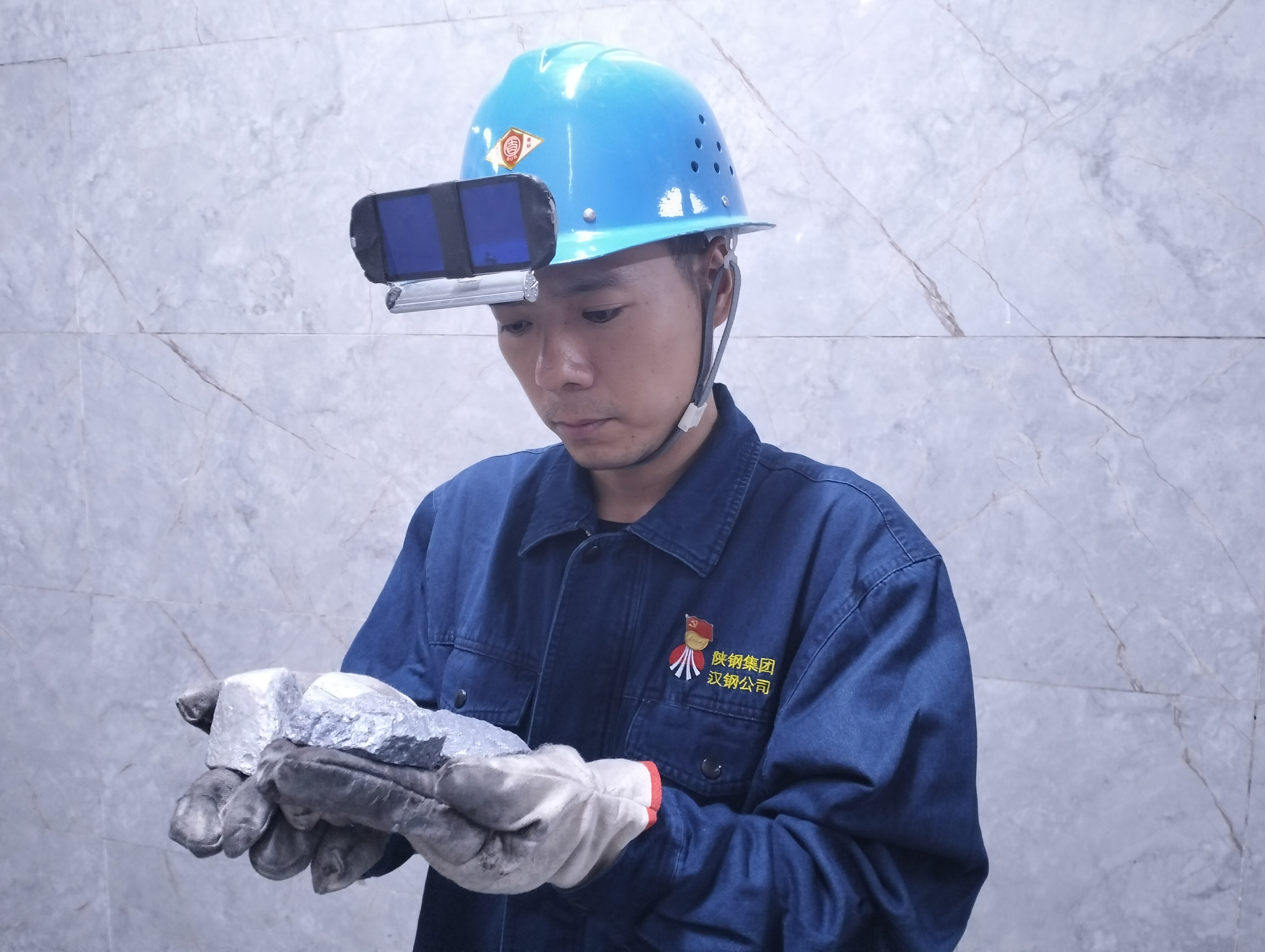 他的18年,是一部追梦奋斗史 他的18年,是一部追梦奋斗史