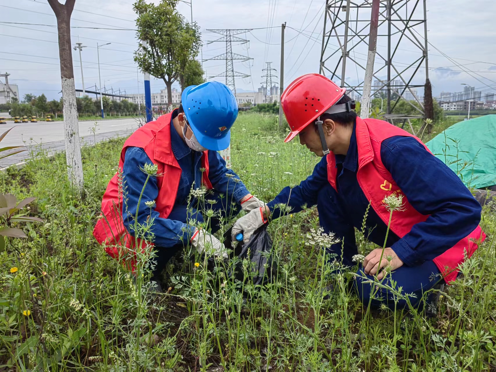 出彩90后,看“小主管”的 “大”作为! 出彩90后,看“小主管”的 “大”作为!