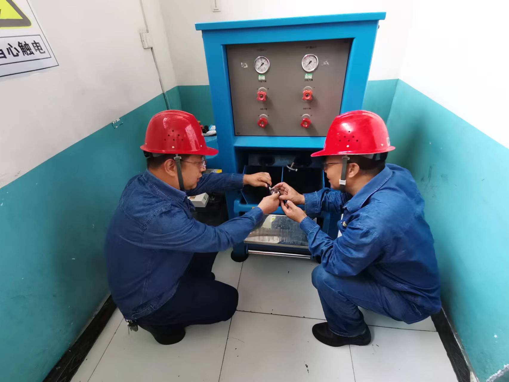 全员齐发力 打造设备管理新高地