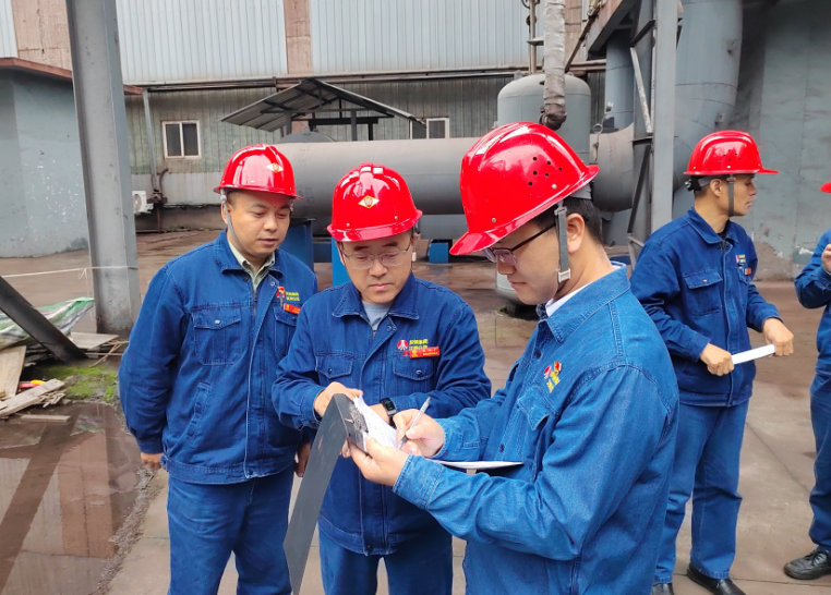 王奎带队开展节中安全检查 王奎带队开展节中安全检查