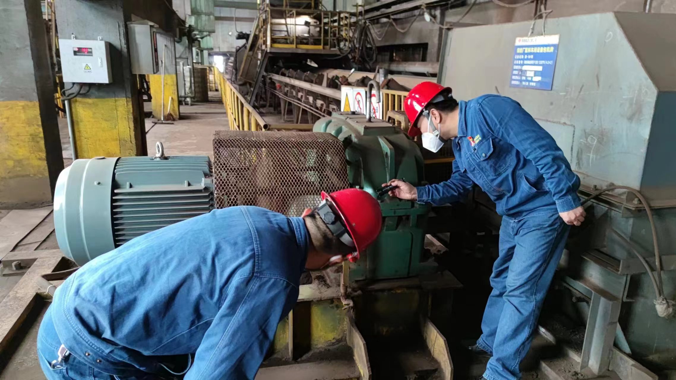 发挥“党建＋”作用，筑牢生产“防护网”