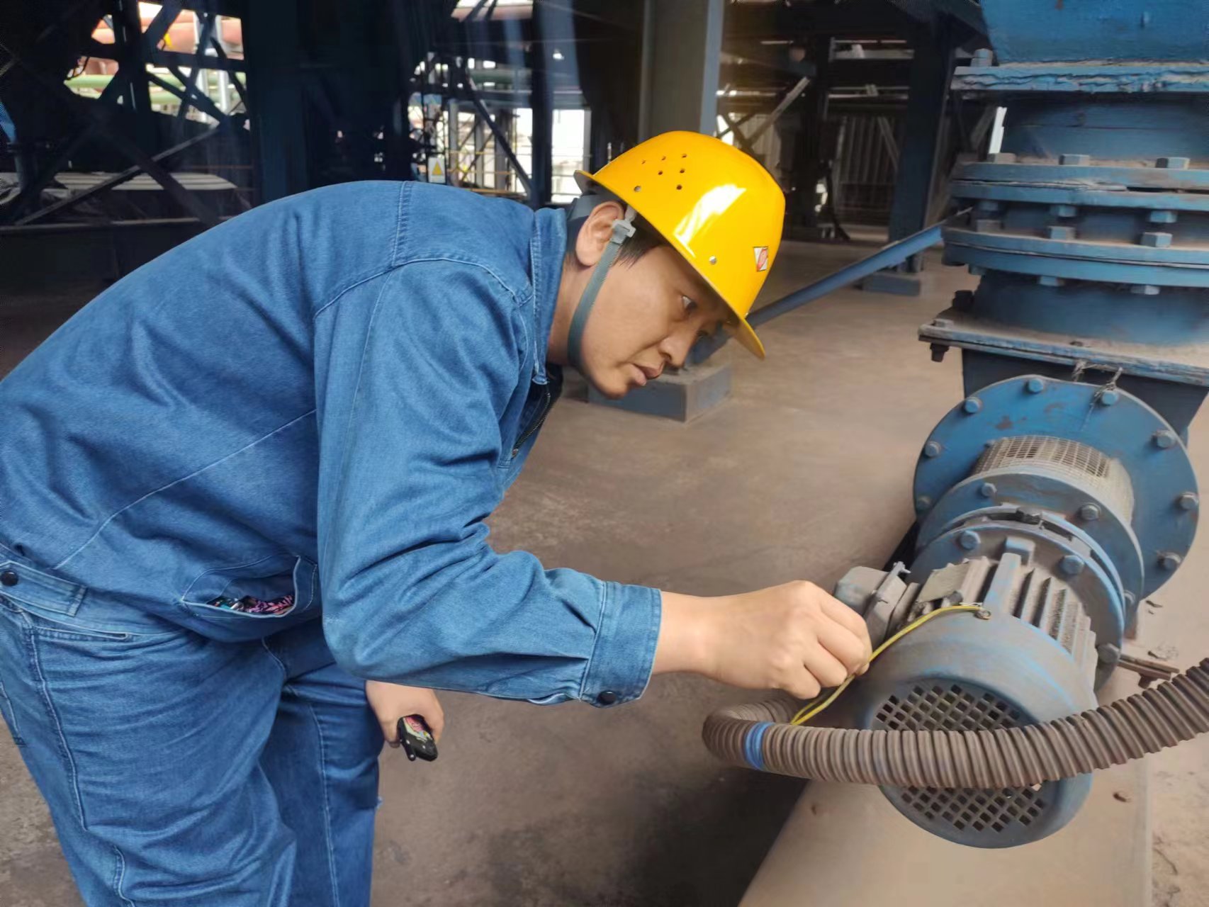 当“网络热词”撞上烧结人