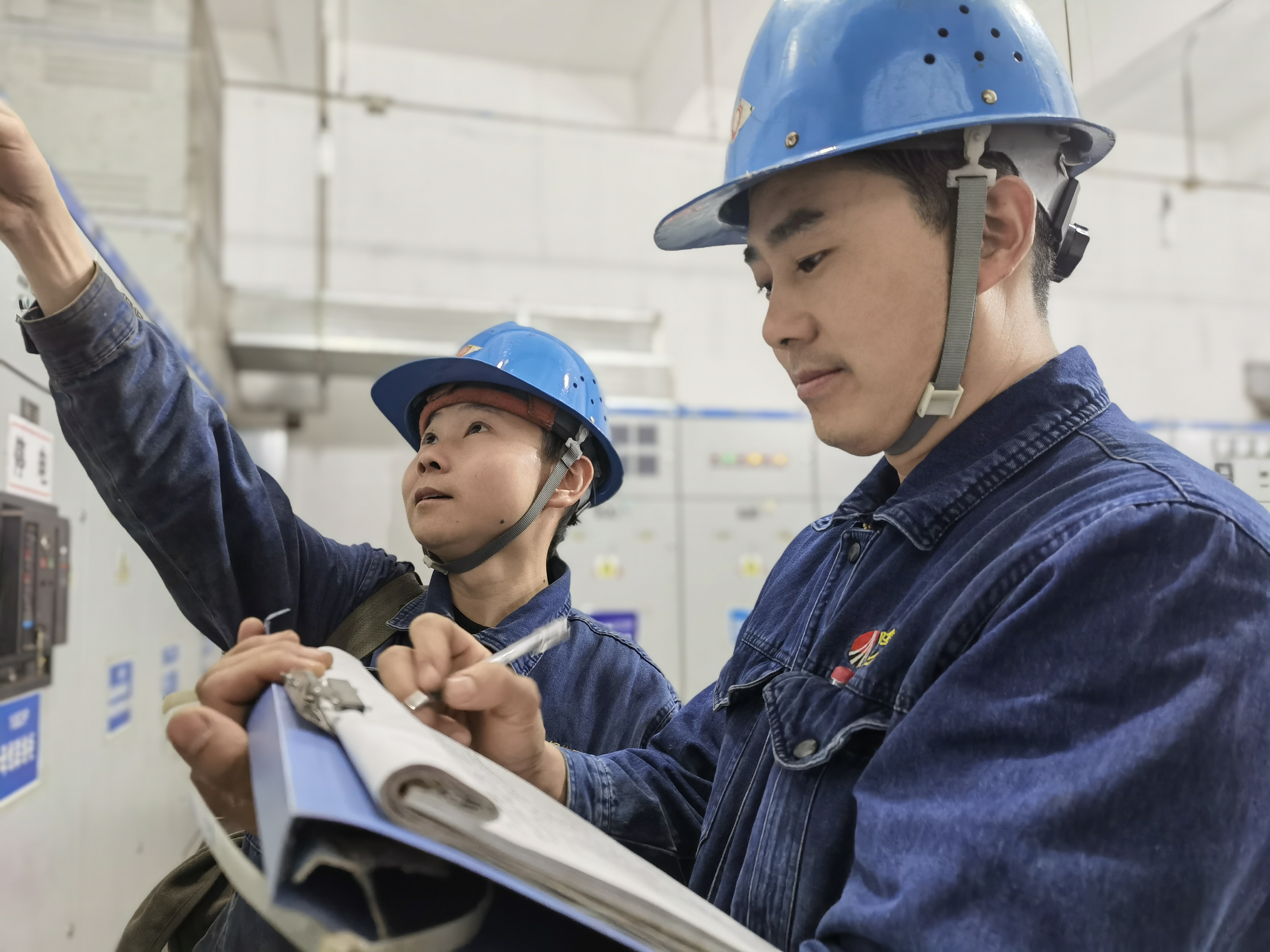 千磨万击 不敌我满腔热爱——记陕西省第二届“三秦工匠杯”职工职业技能大赛焊工二等奖获得者曹宁