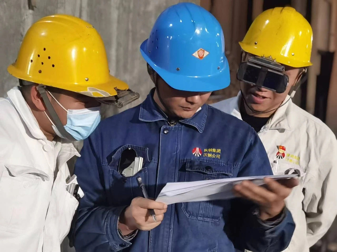 昼与夜的坚守，带你走进炼钢十二时辰