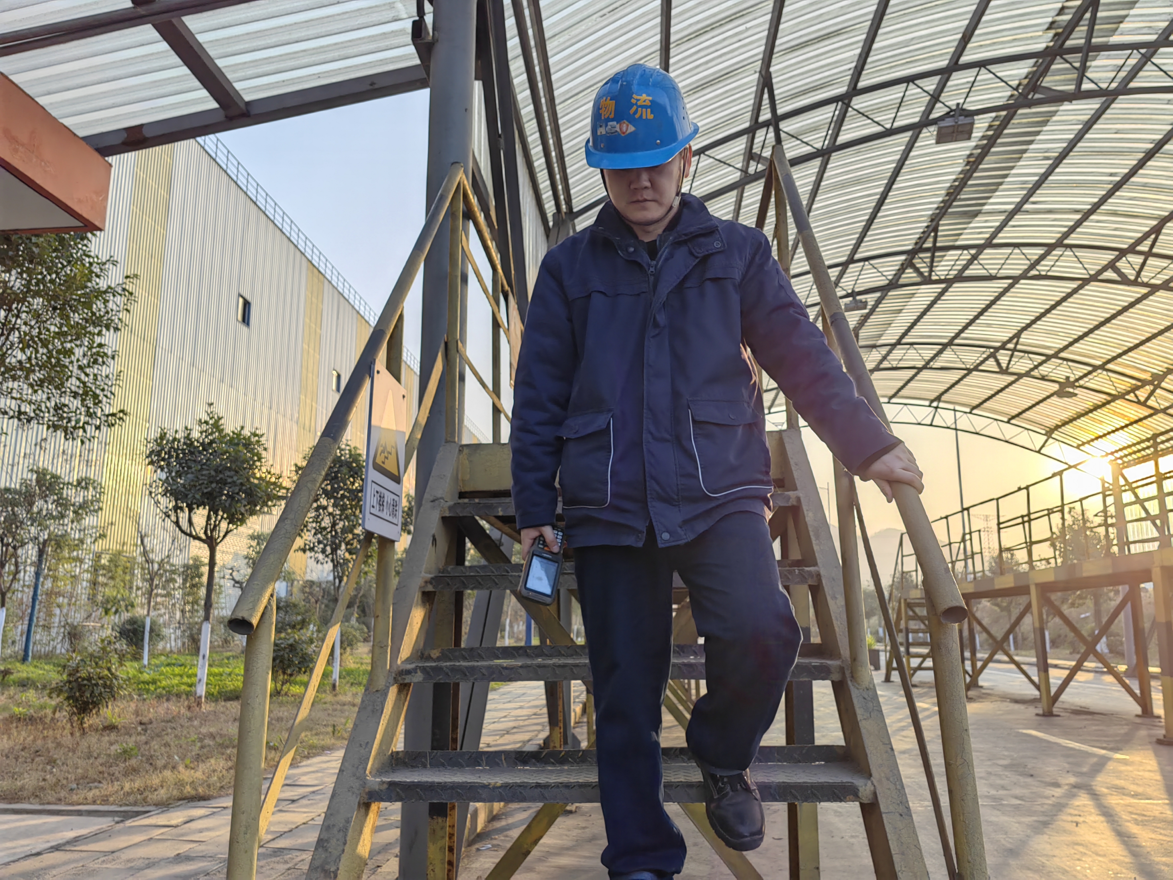 物流中心“亮剑”冬防工作