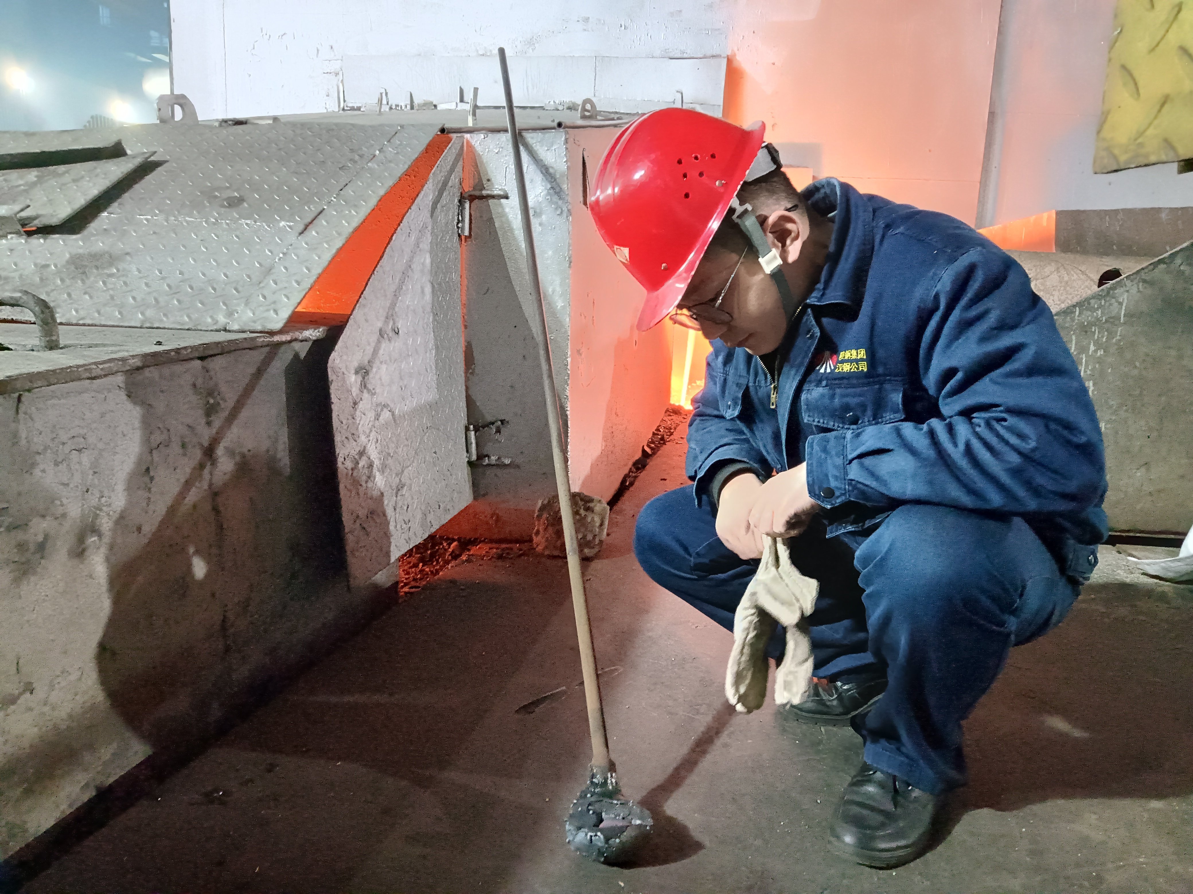 铁水炼就火红青春----记陕钢集团第二届“班组管理创新实践成果发布会”一等奖获得者孙晨晨